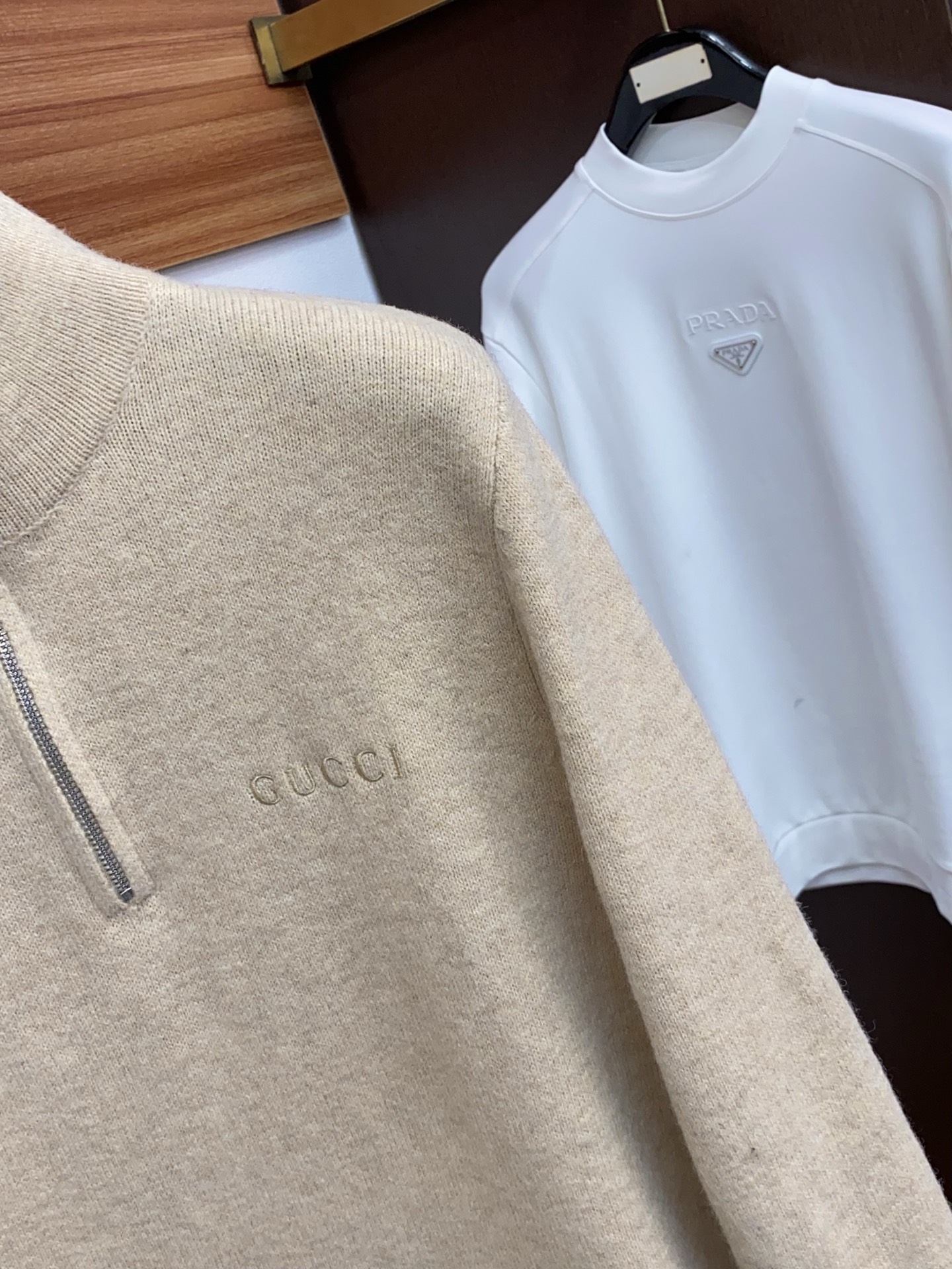 Gucci Basic Clothing Wool M-l-xl
