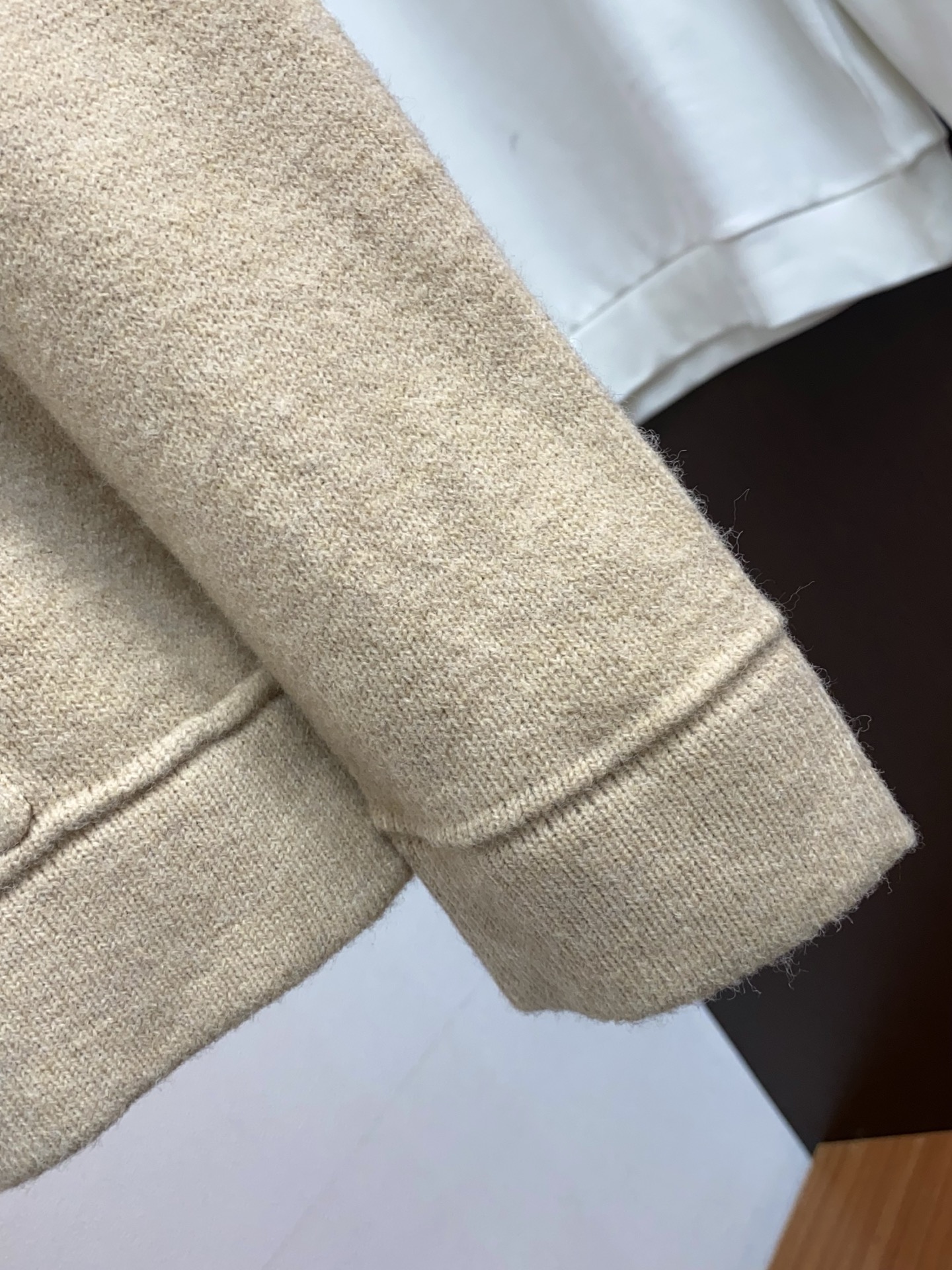 Gucci Basic Clothing Wool M-l-xl