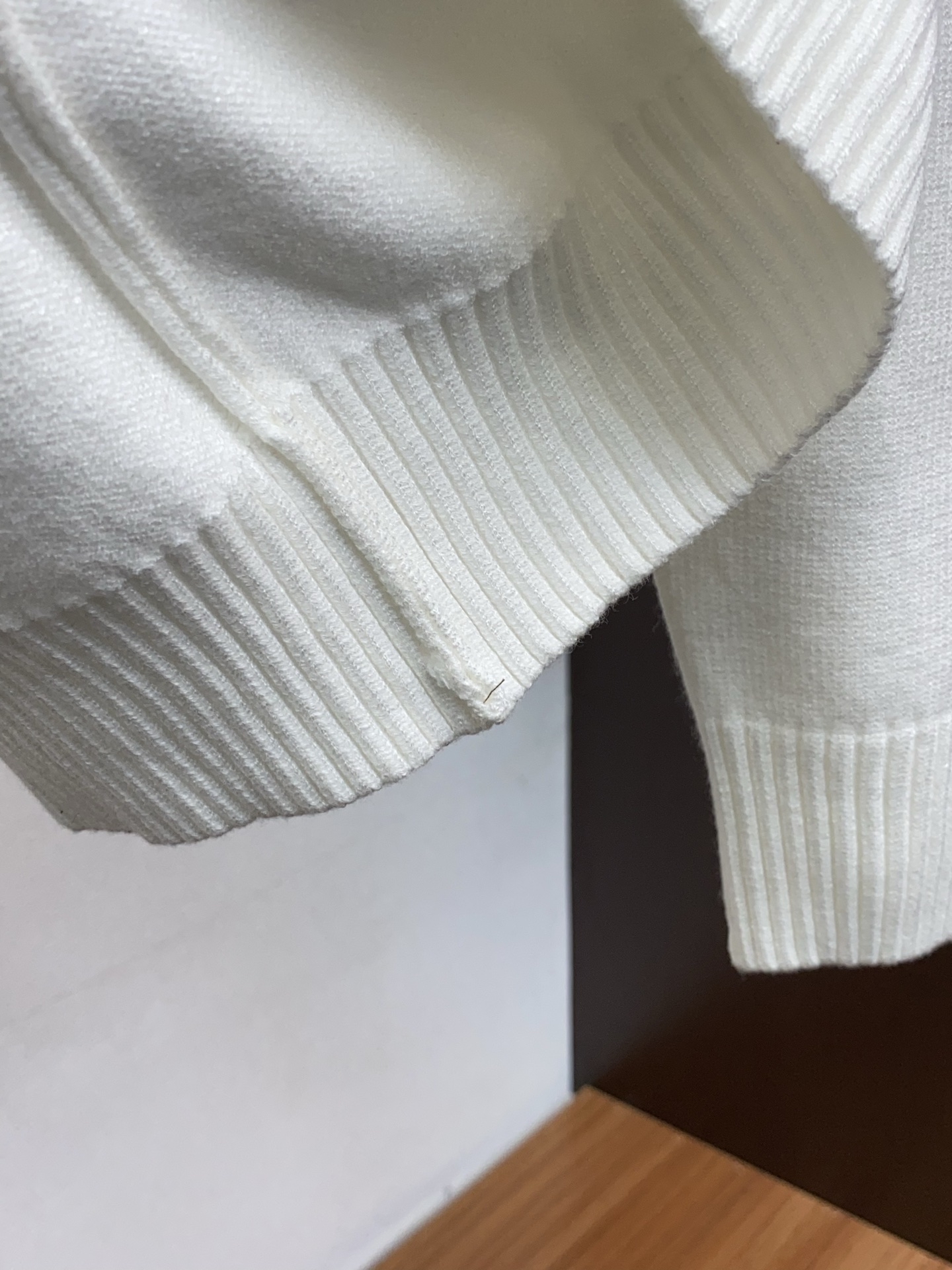 Gucci Basic Clothing Wool M-l-xl