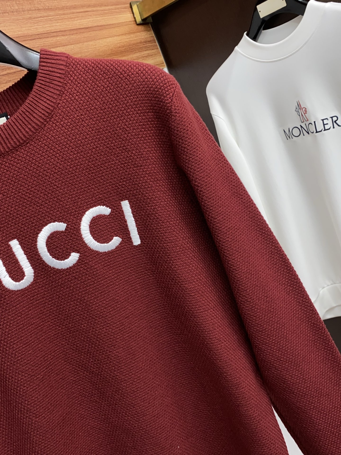 Gucci Basic Clothing Wool M-l-xl