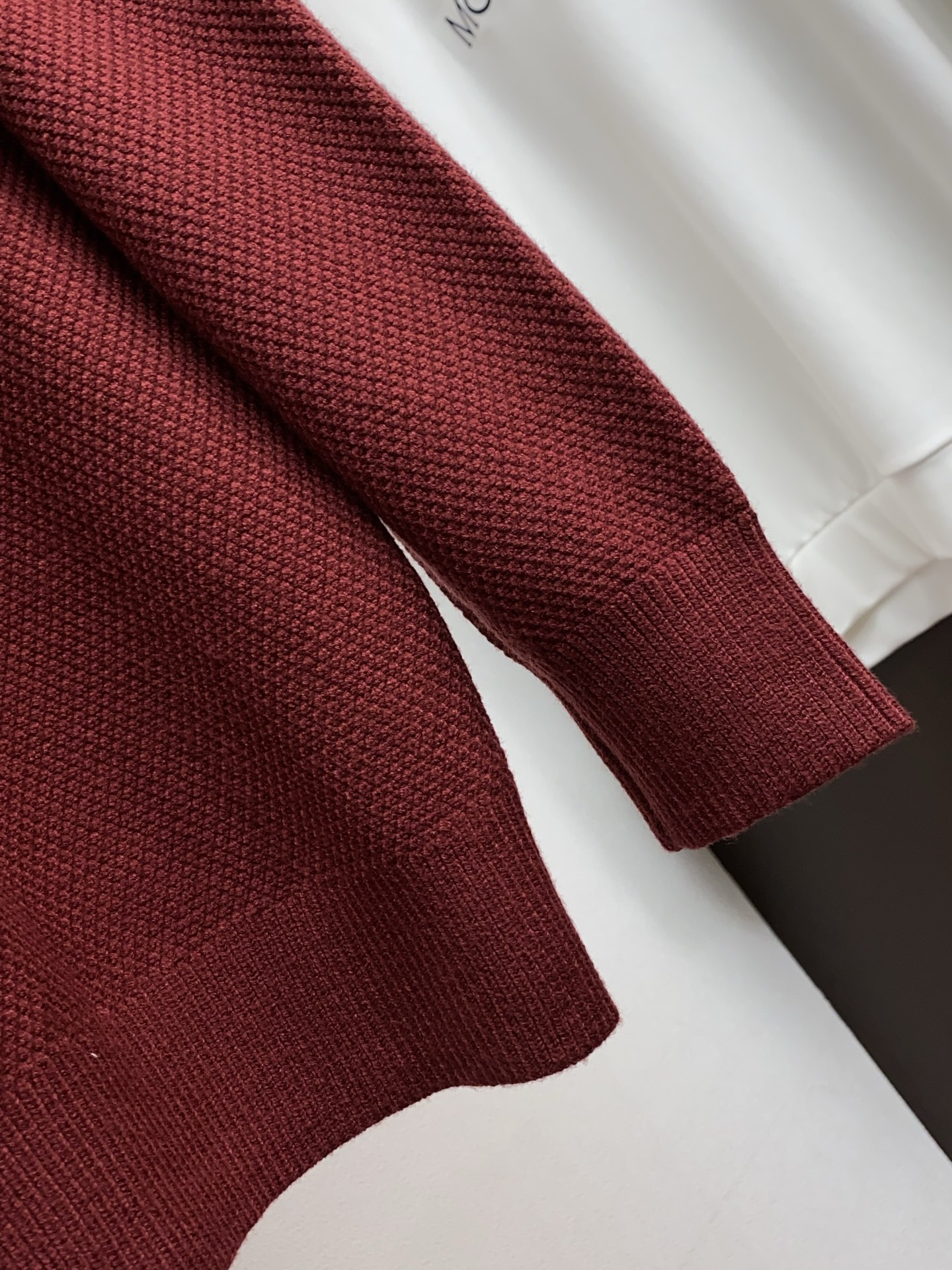 Gucci Basic Clothing Wool M-l-xl