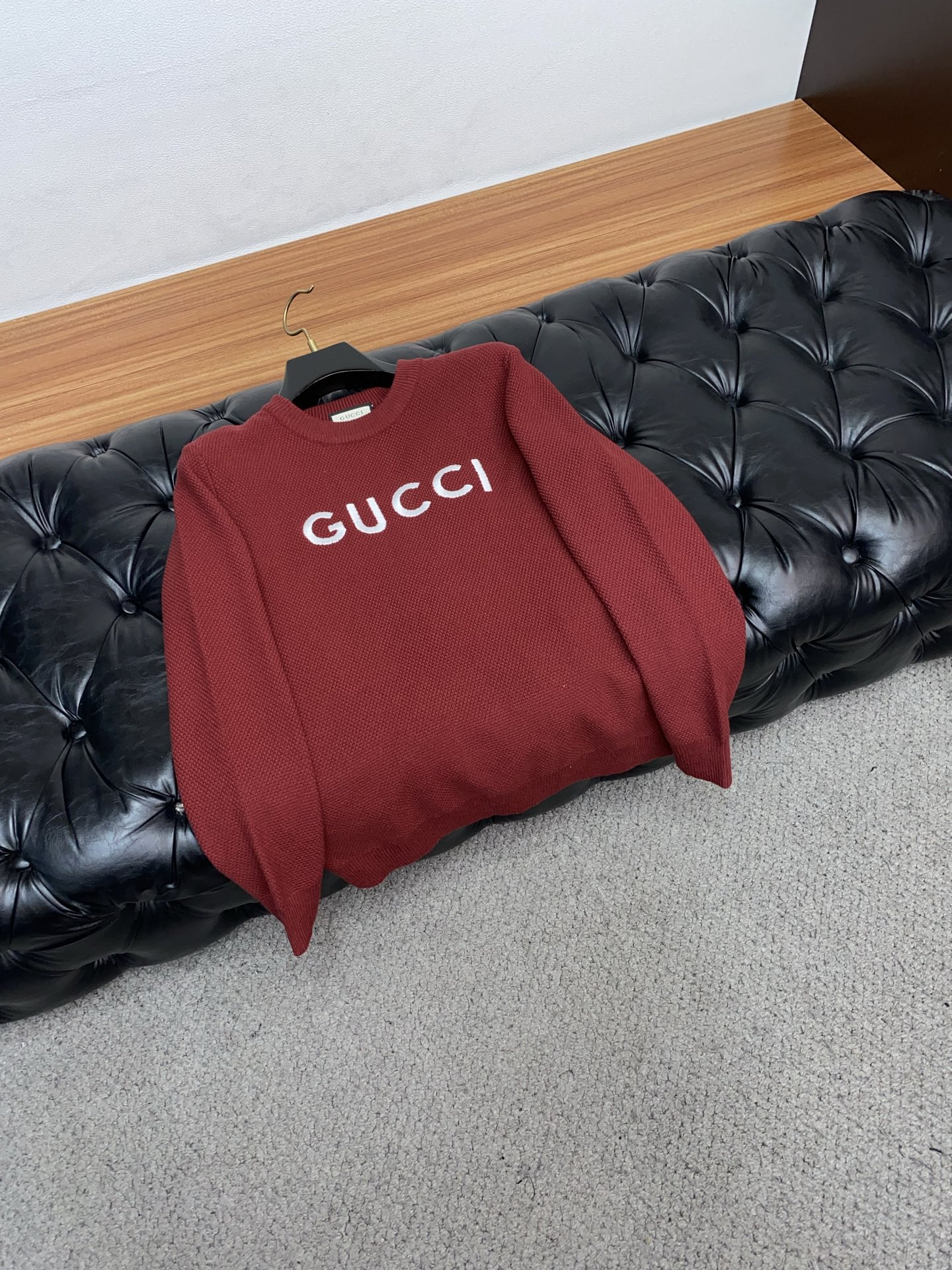 Gucci Basic Clothing Wool M-l-xl