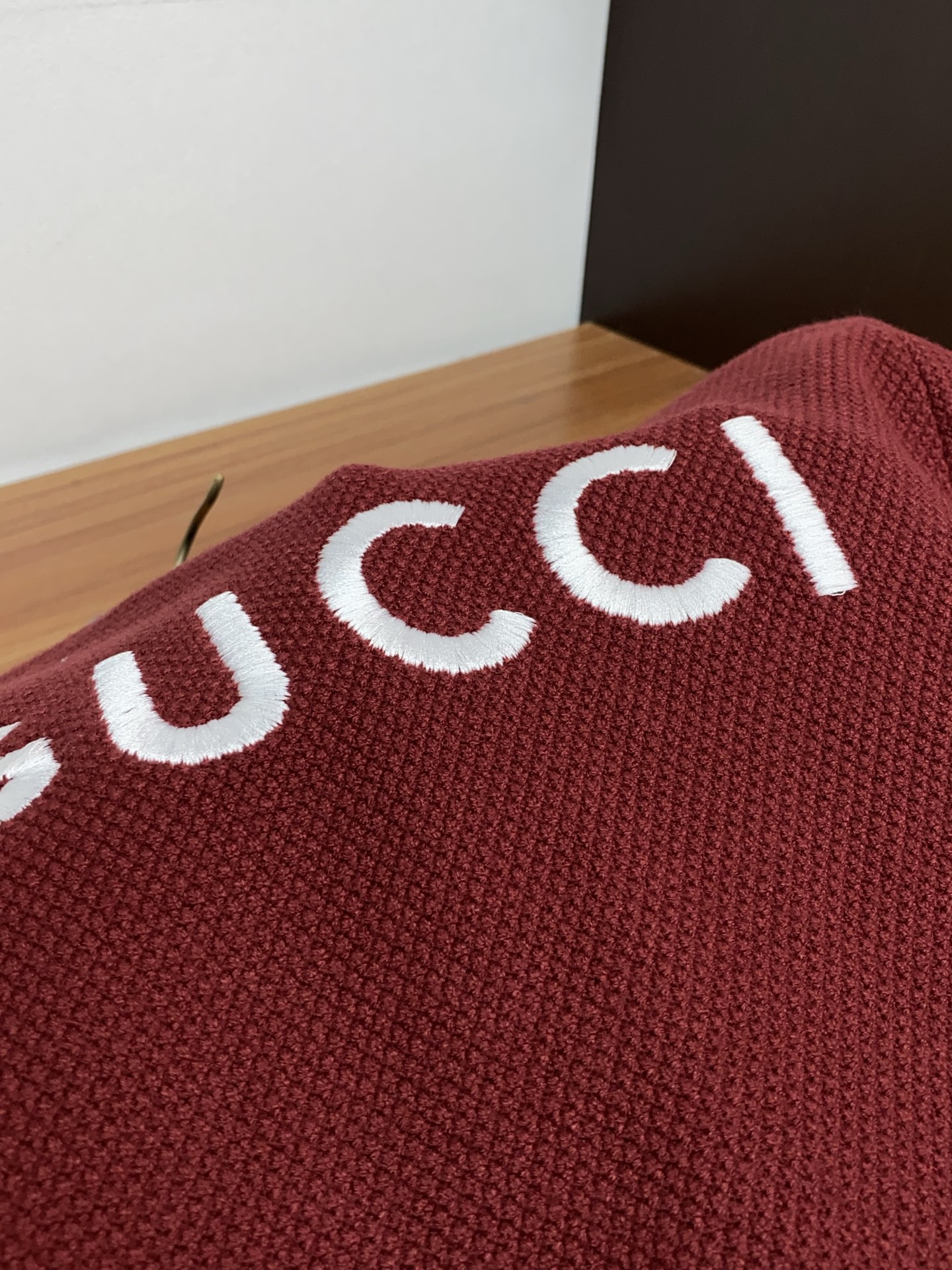 Gucci Basic Clothing Wool M-l-xl