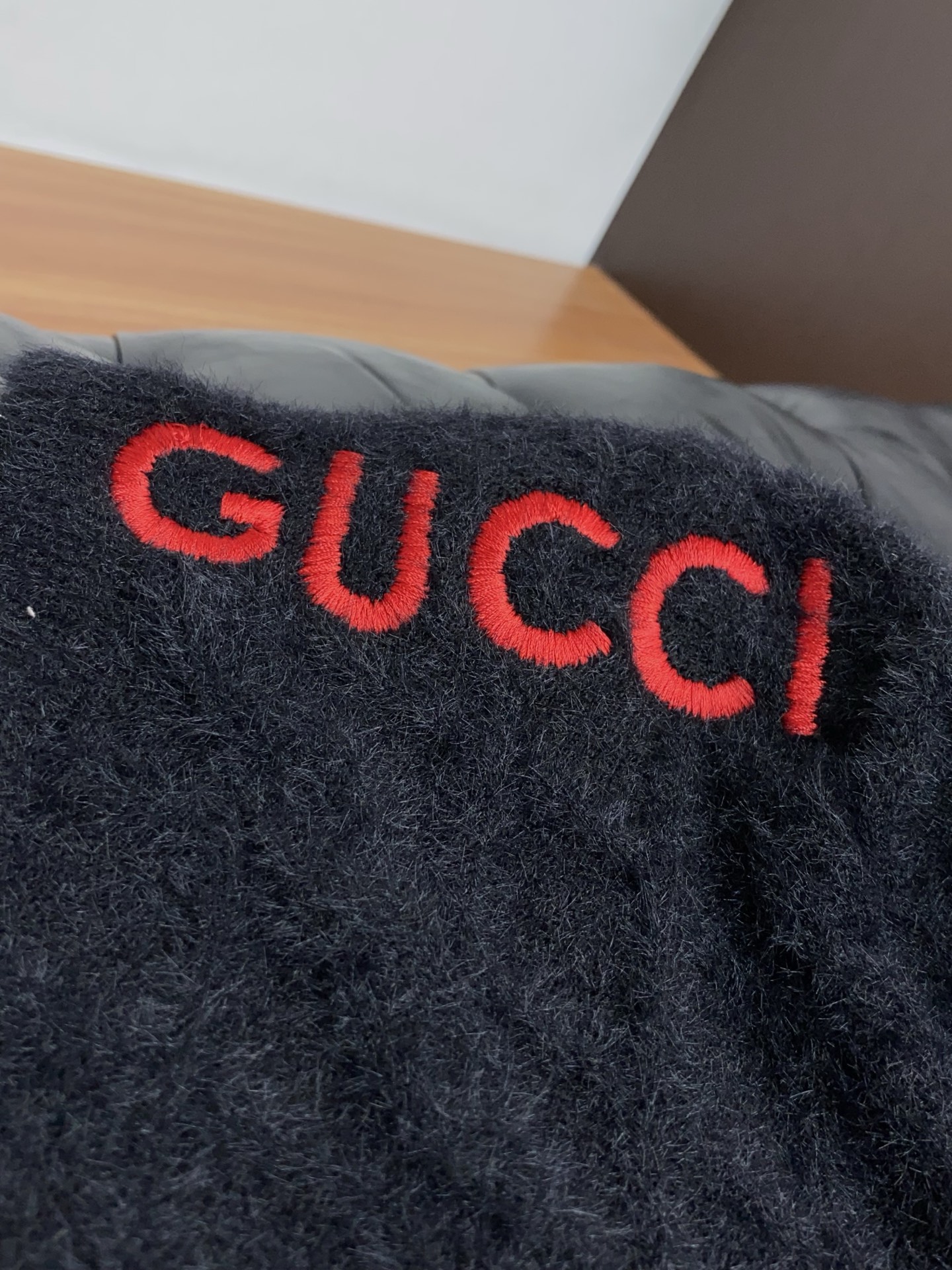 Gucci Basic Clothing Wool M-l-xl