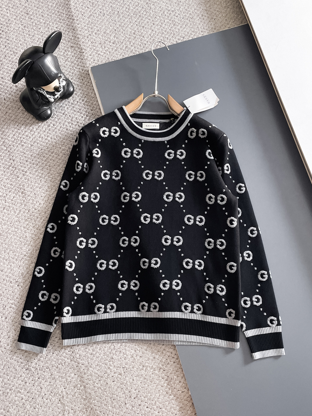 Gucci Basic Clothing Wool M-l-xl