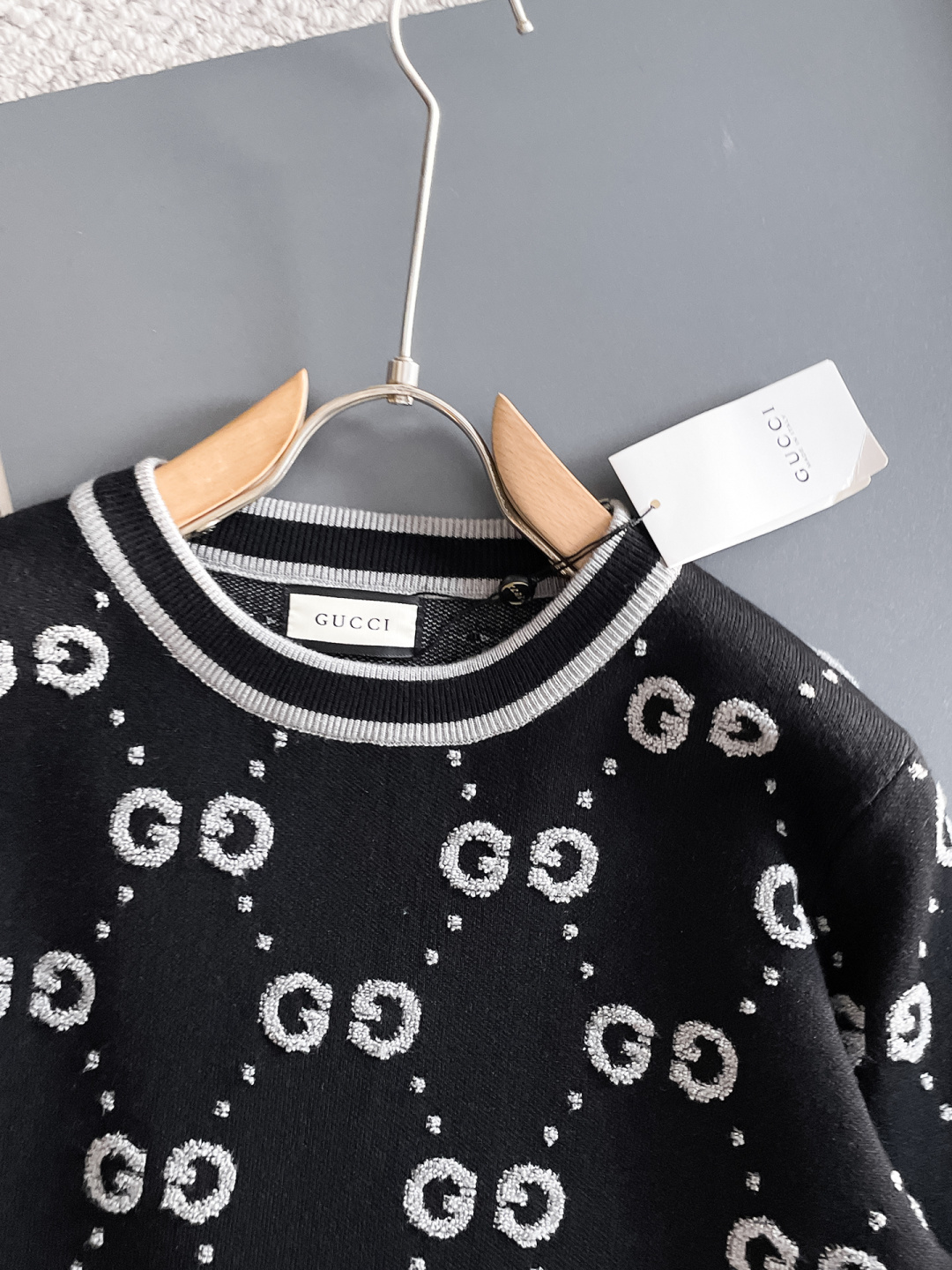 Gucci Basic Clothing Wool M-l-xl