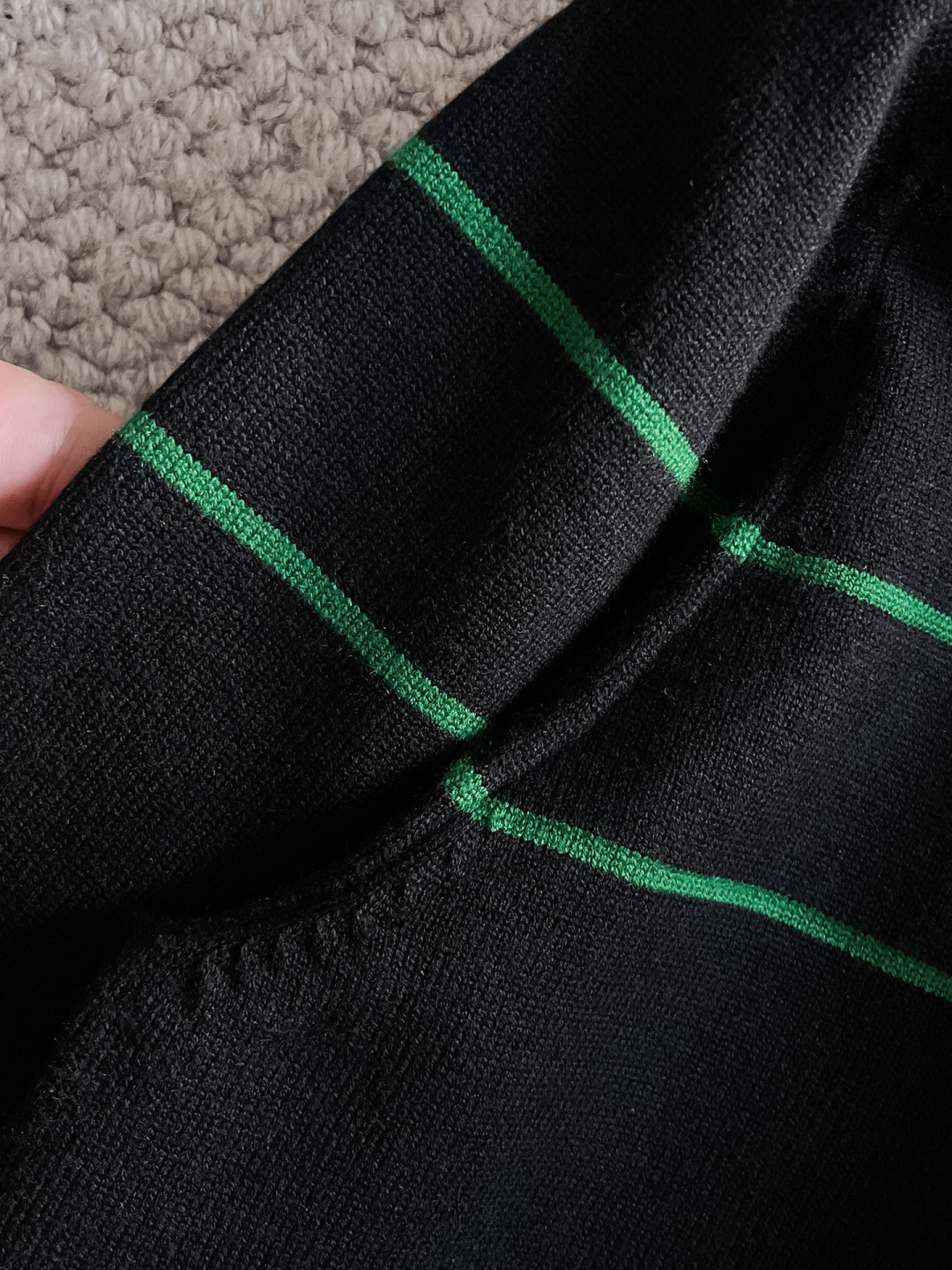 Gucci Basic Clothing Wool M-l-xl