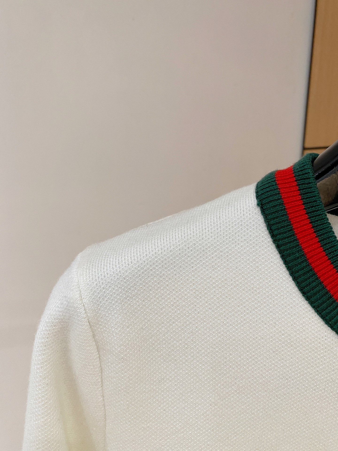 Gucci Basic Clothing Wool M-xl