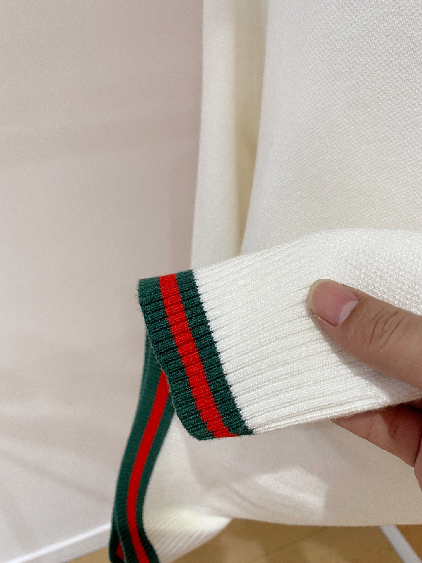 Gucci Basic Clothing Wool M-xl