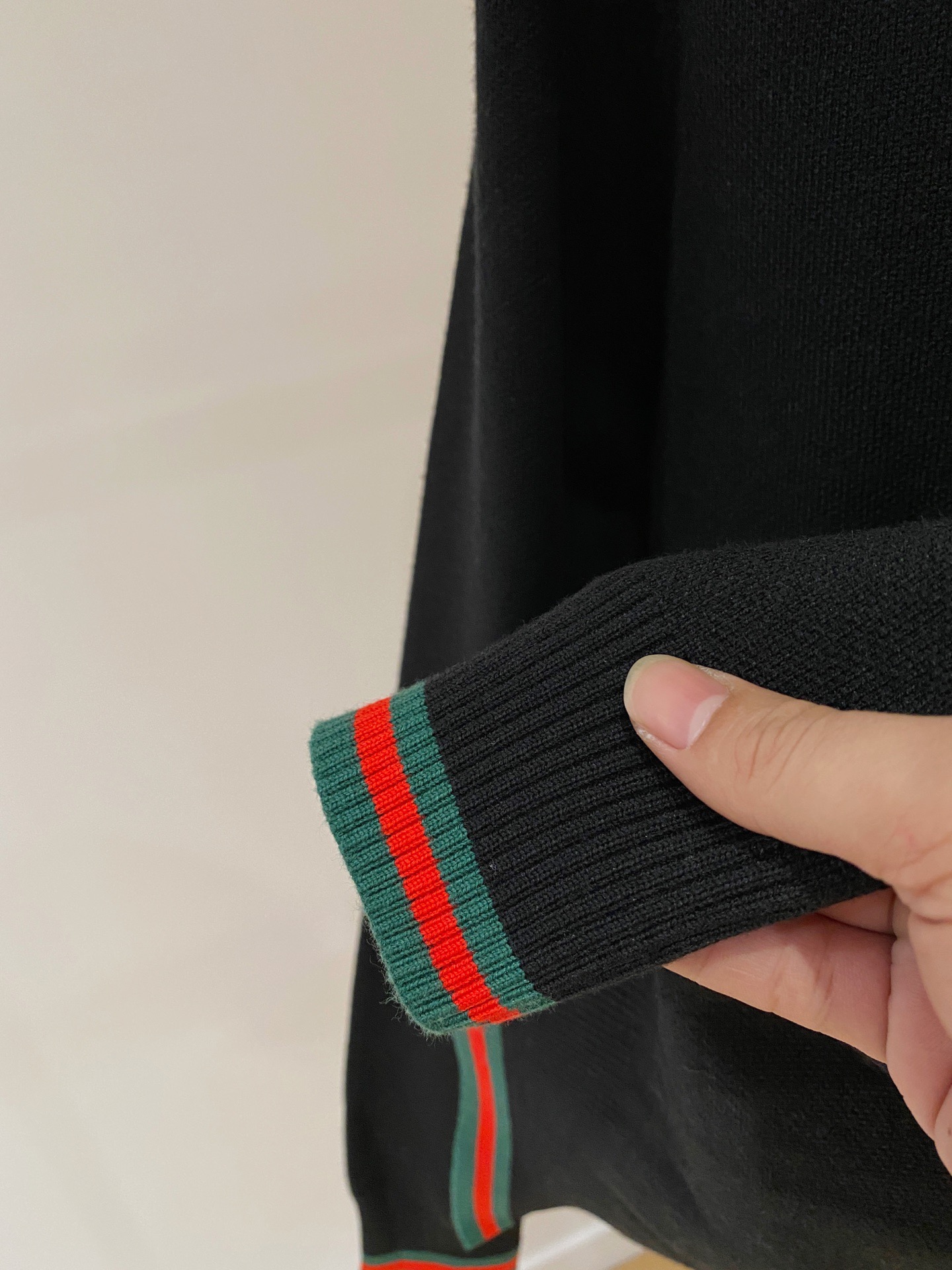 Gucci Basic Clothing Wool M-xl