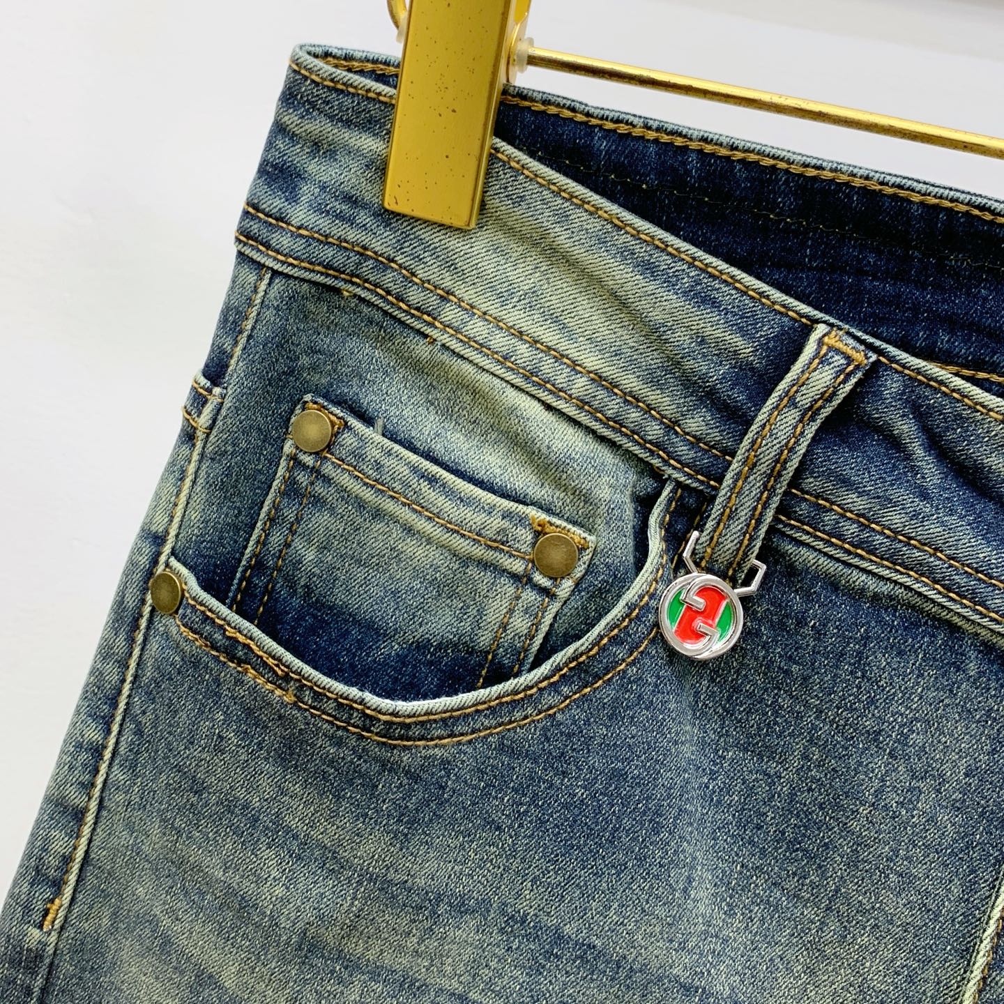 Gucci Jeans Slim Fit S