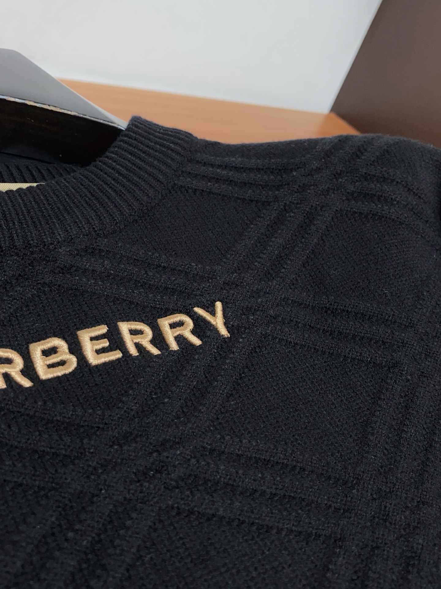 Burberry Basic Clothing Wool M-l-xl