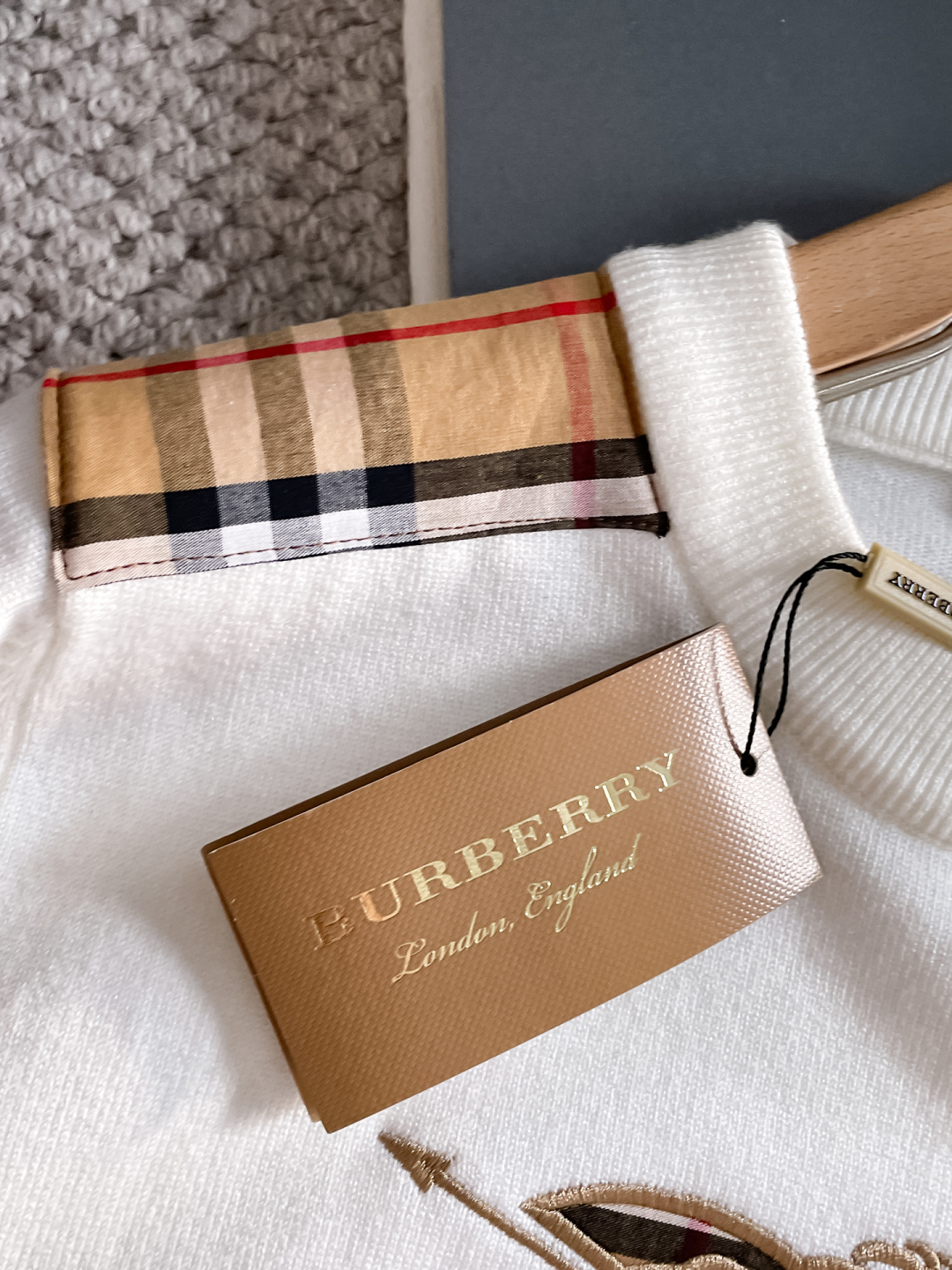 Burberry Basic Clothing Wool M-l-xl