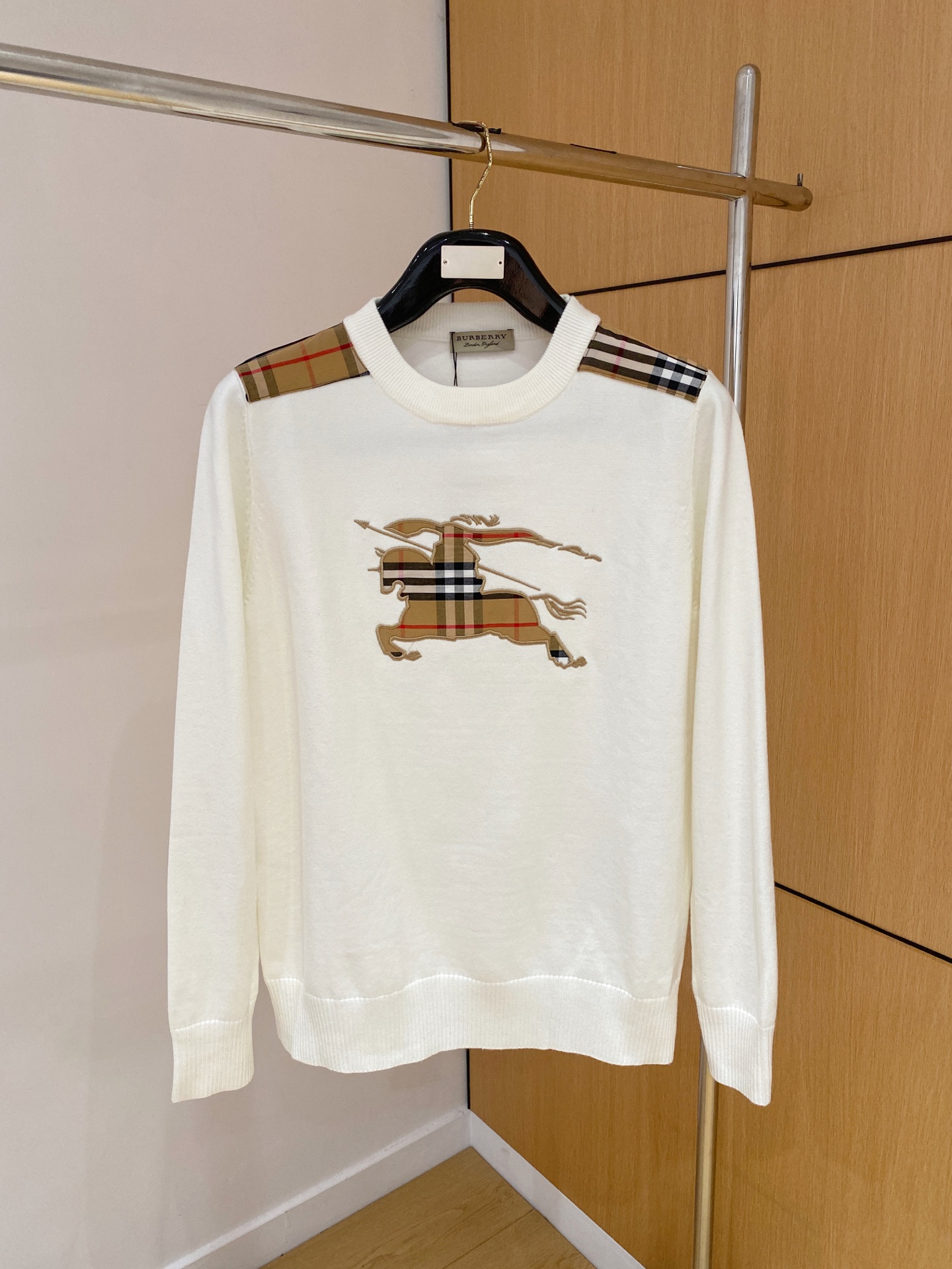 Burberry Basic Clothing Wool M-l-xl