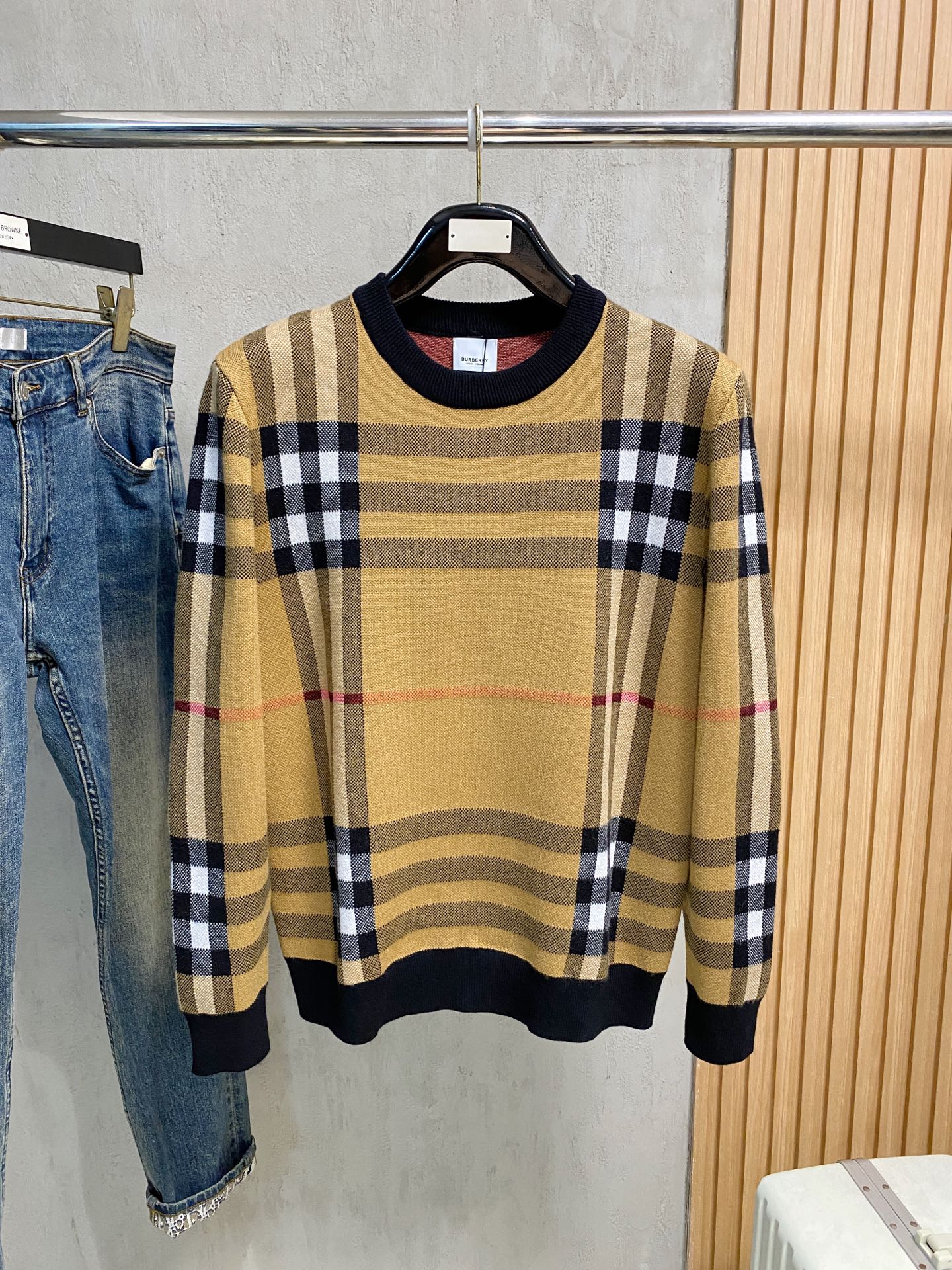 Burberry Basic Clothing Wool M-xxxl