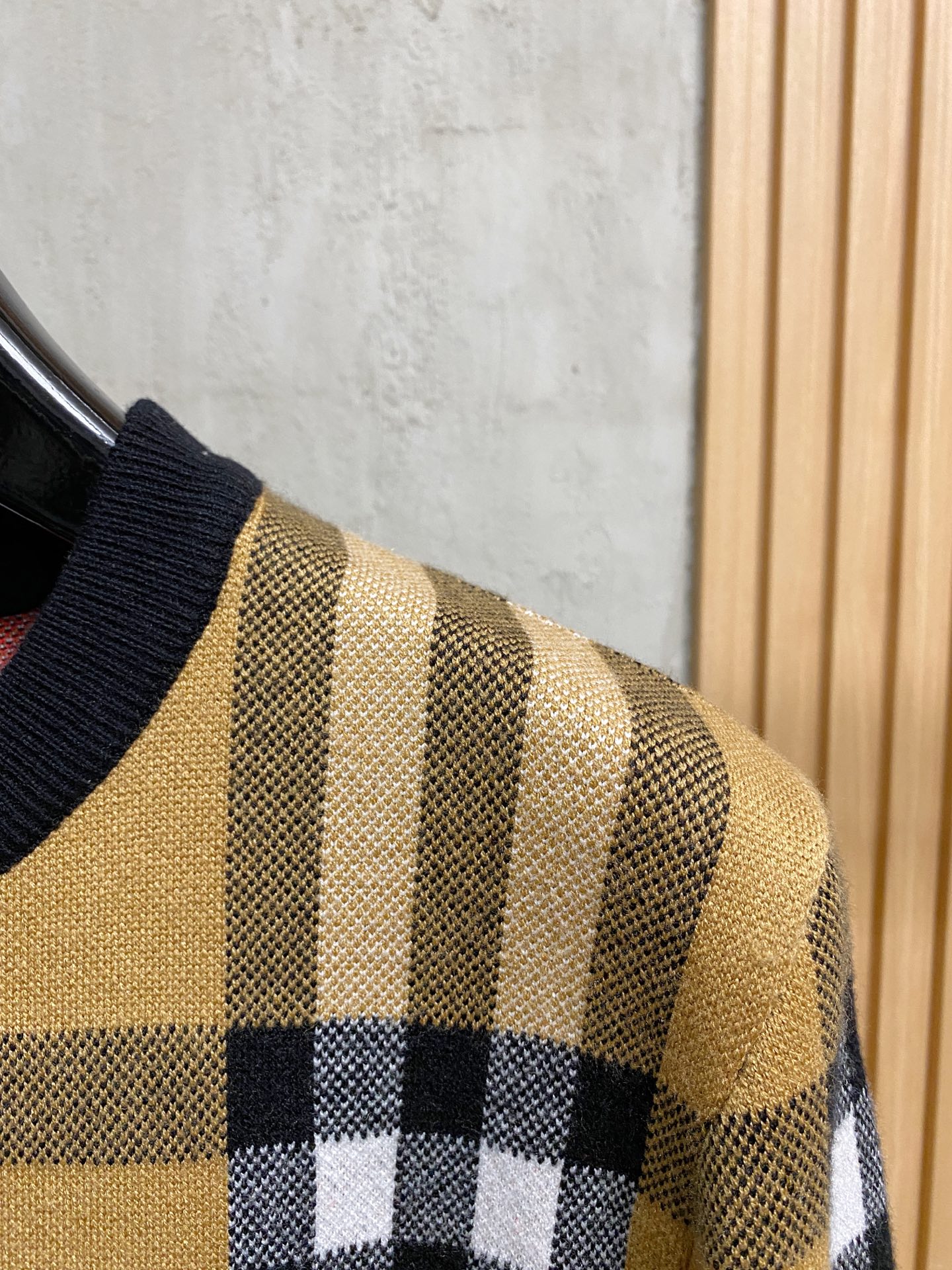 Burberry Basic Clothing Wool M-xxxl