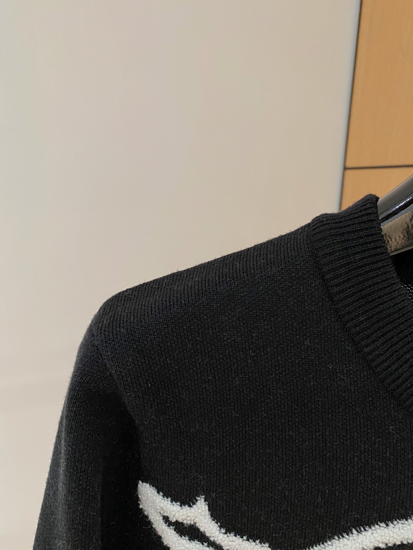 Burberry Basic Clothing Wool M-xl