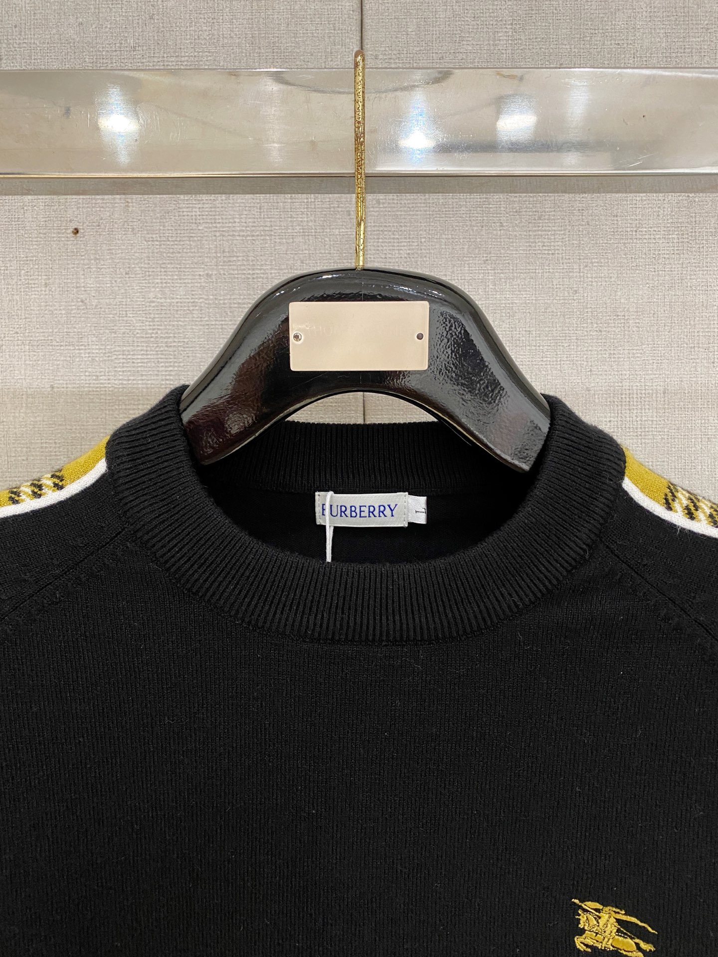 Burberry Basic Clothing Wool M-xl