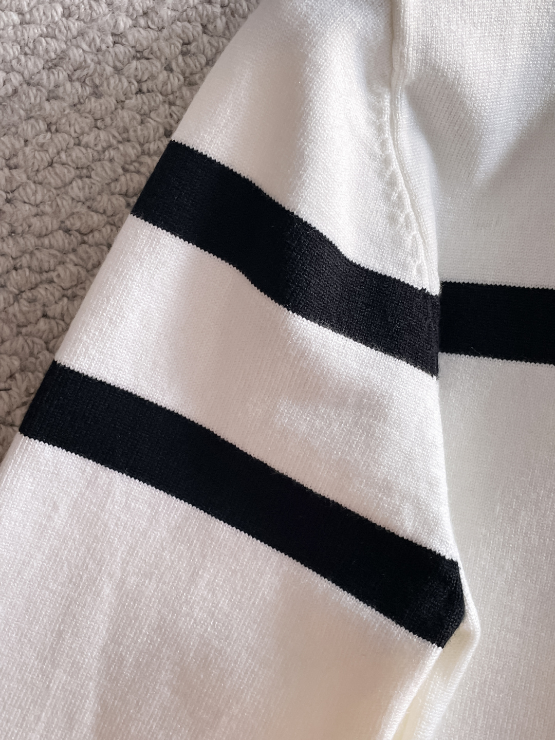 Prada Basic Clothing Wool M-l-xl