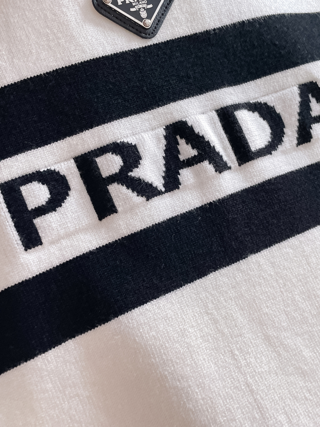 Prada Basic Clothing Wool M-l-xl