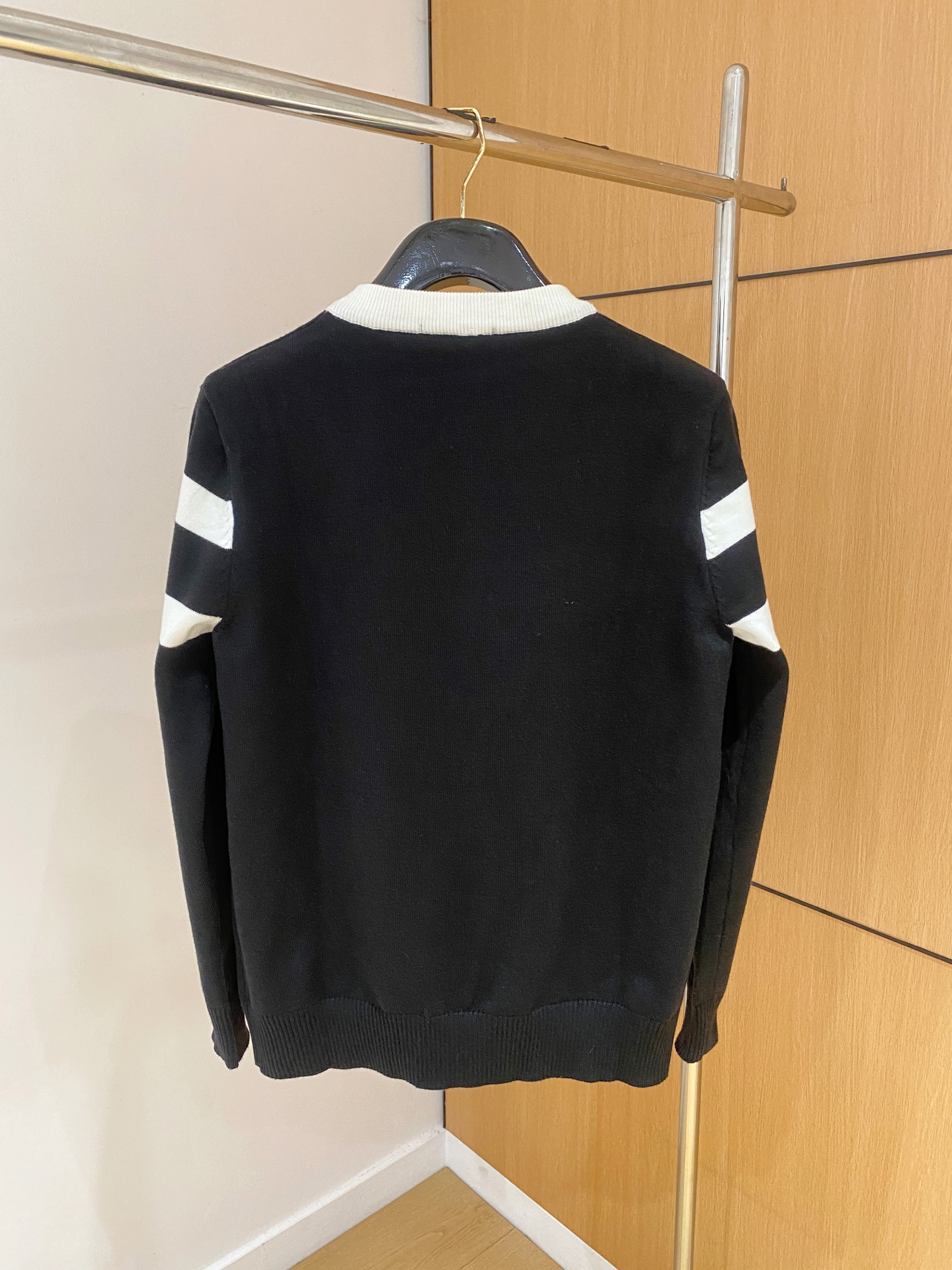 Prada Basic Clothing Wool M-l-xl