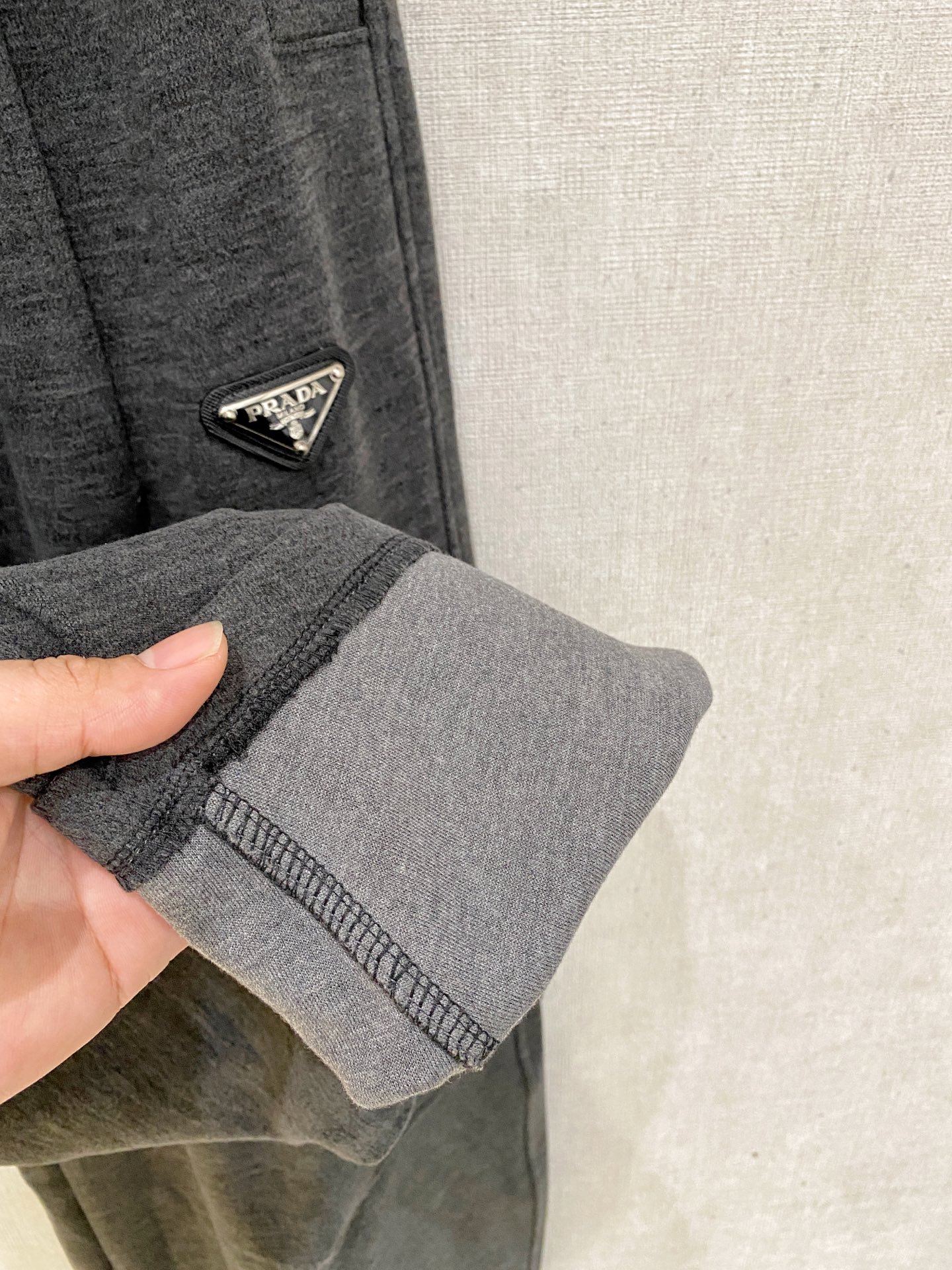 Prada Basic Clothing S-m-xl