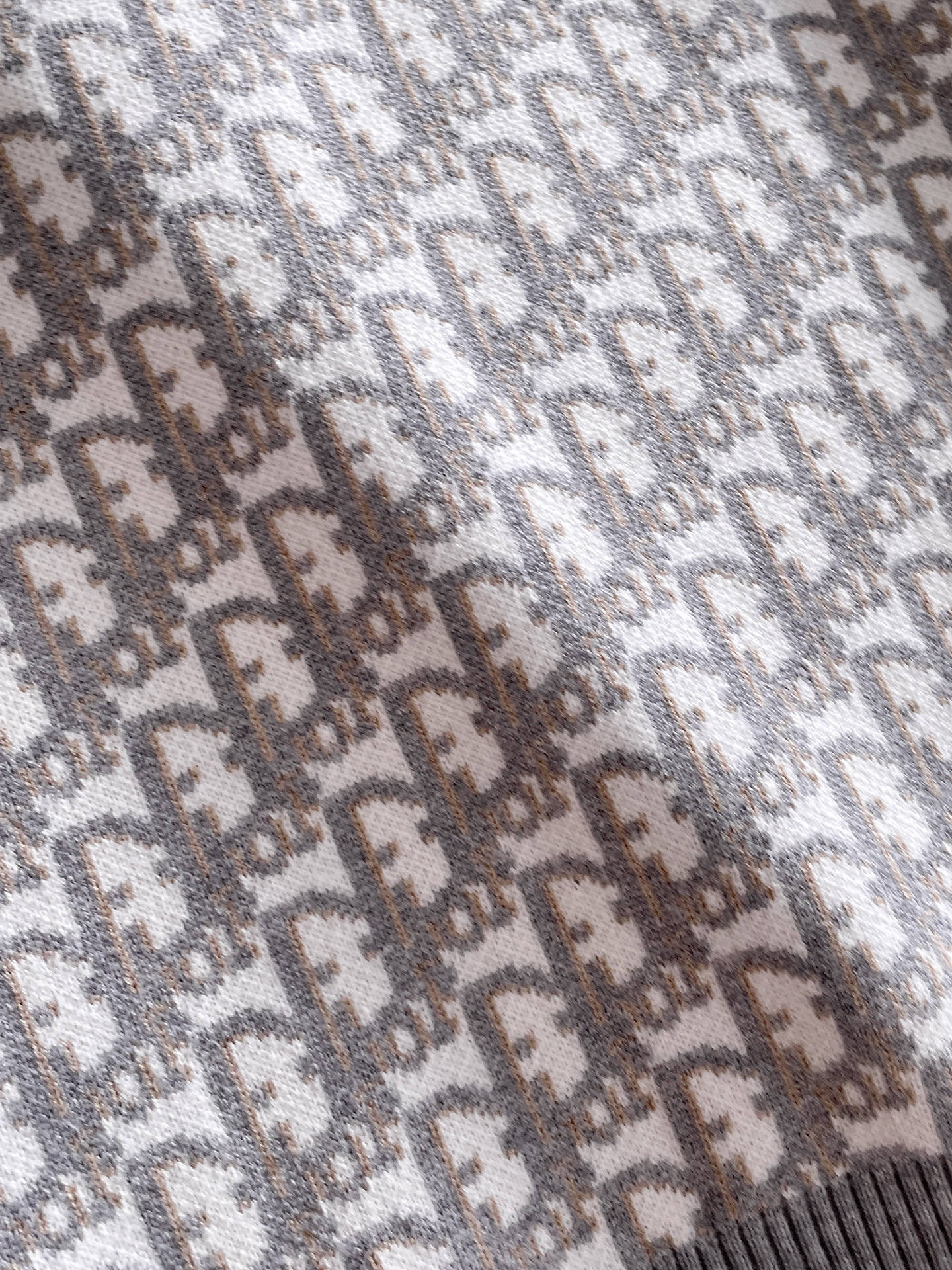 Basic Clothing Wool M-xl