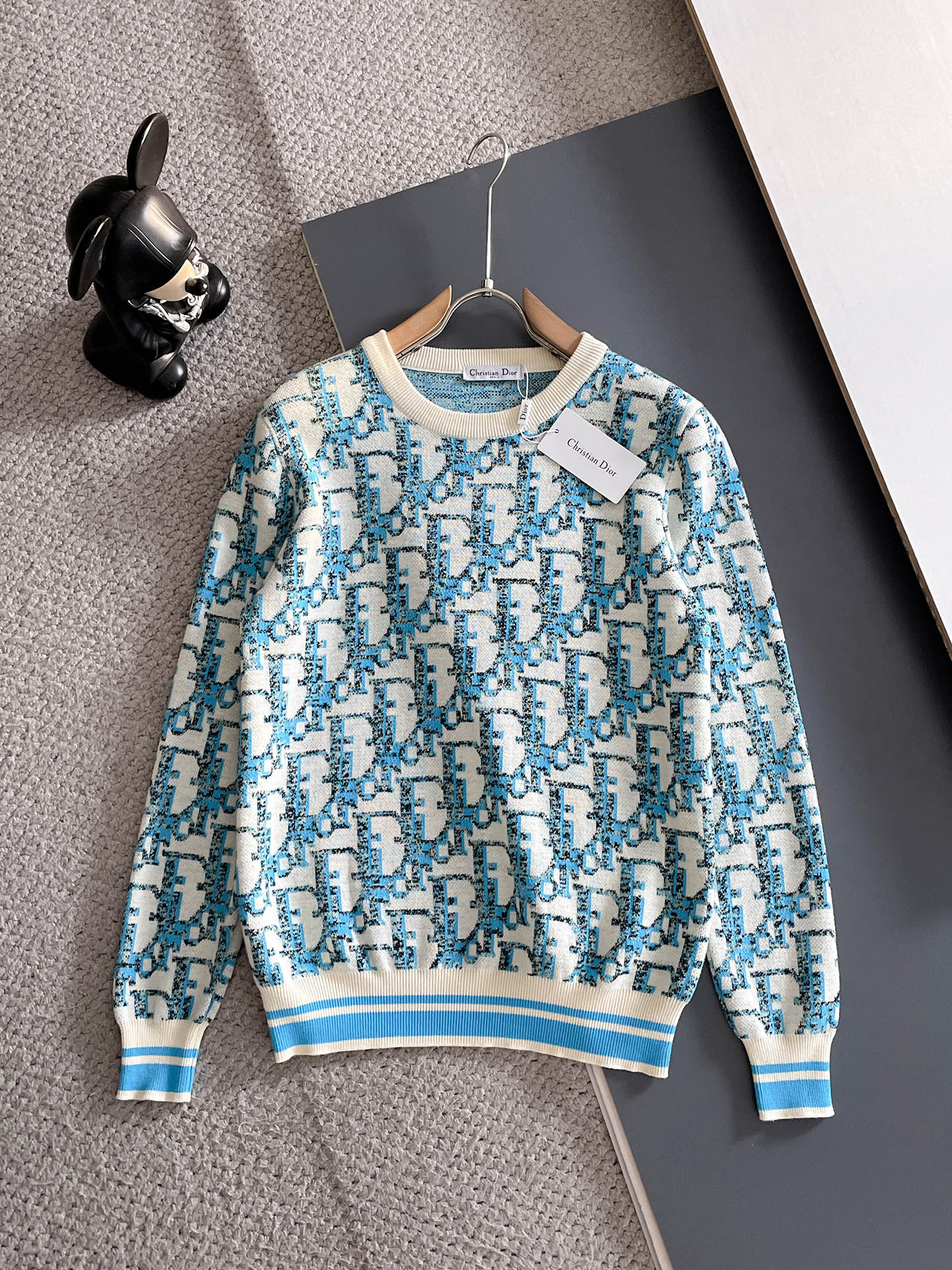 Basic Clothing Wool M-xl