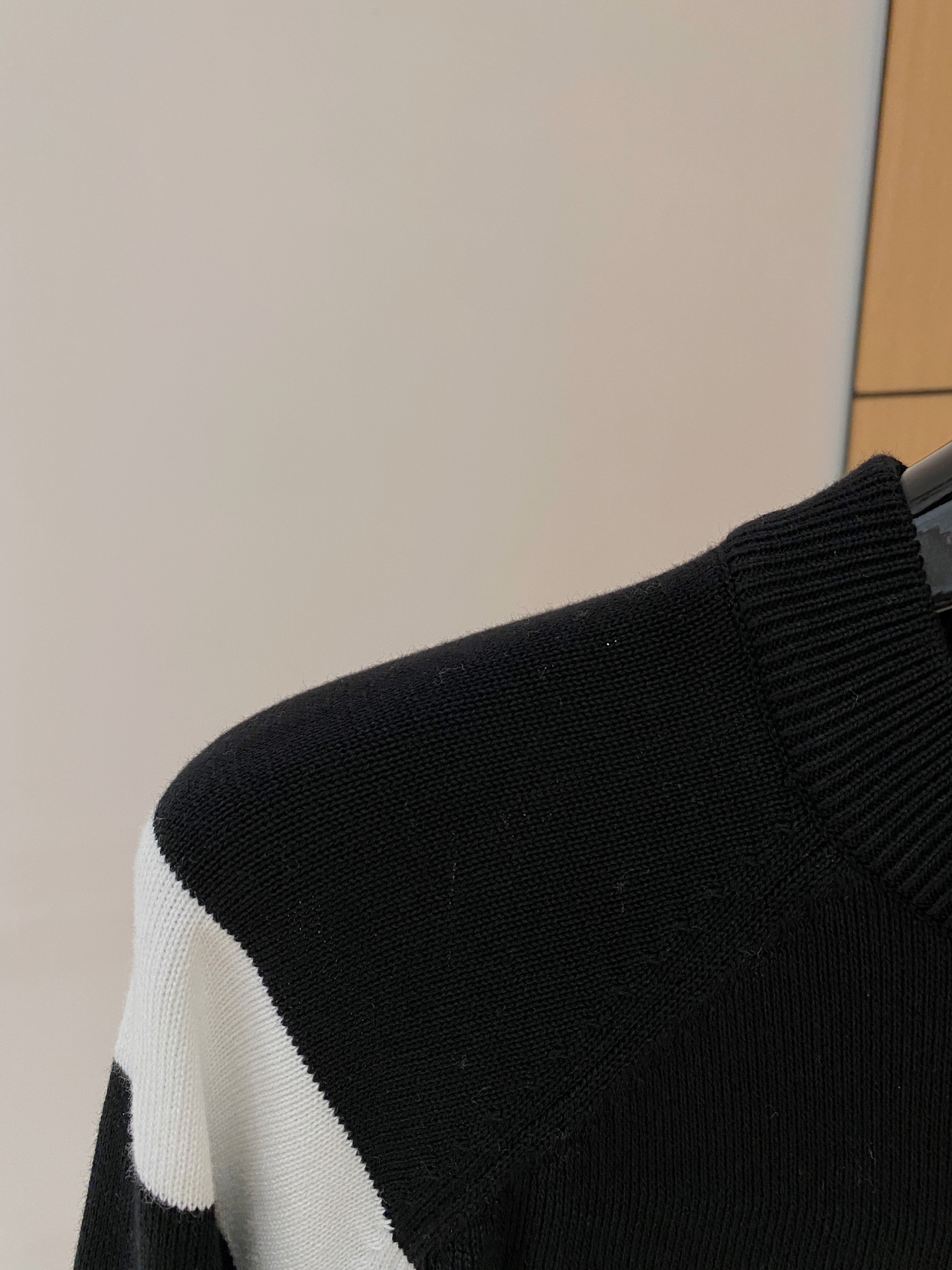 Moncler Basic Clothing Wool M-l-xl