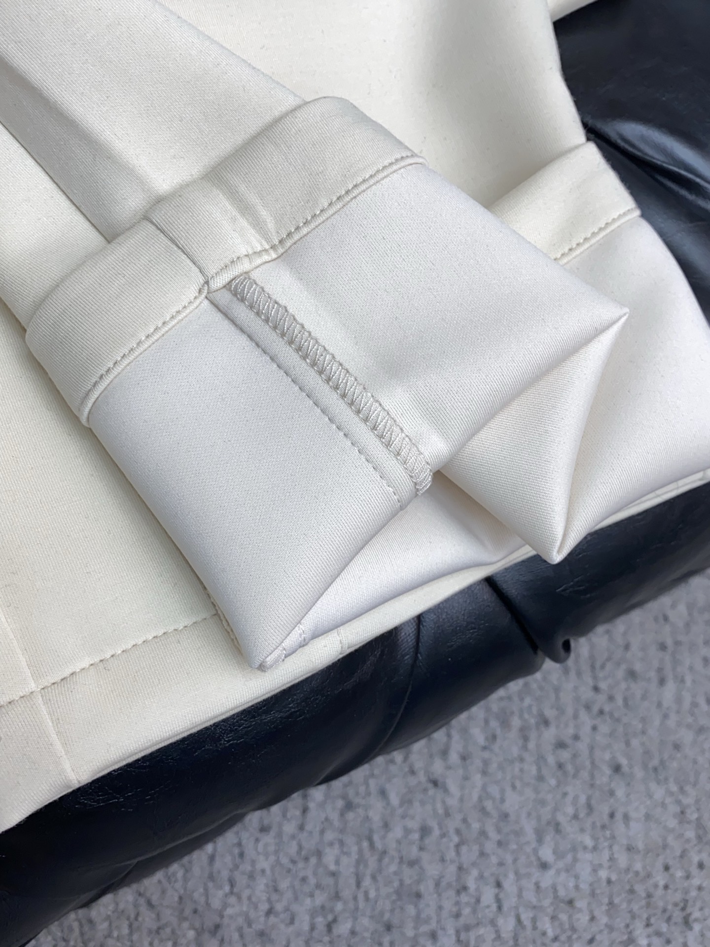 Moncler Basic Clothing S-m-l-xl