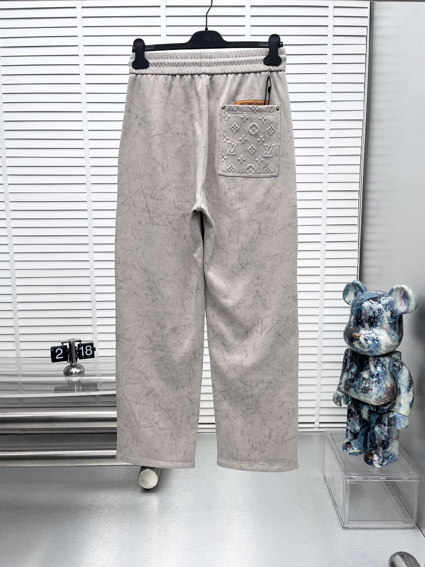 Louis Vuitton Basic Clothing M