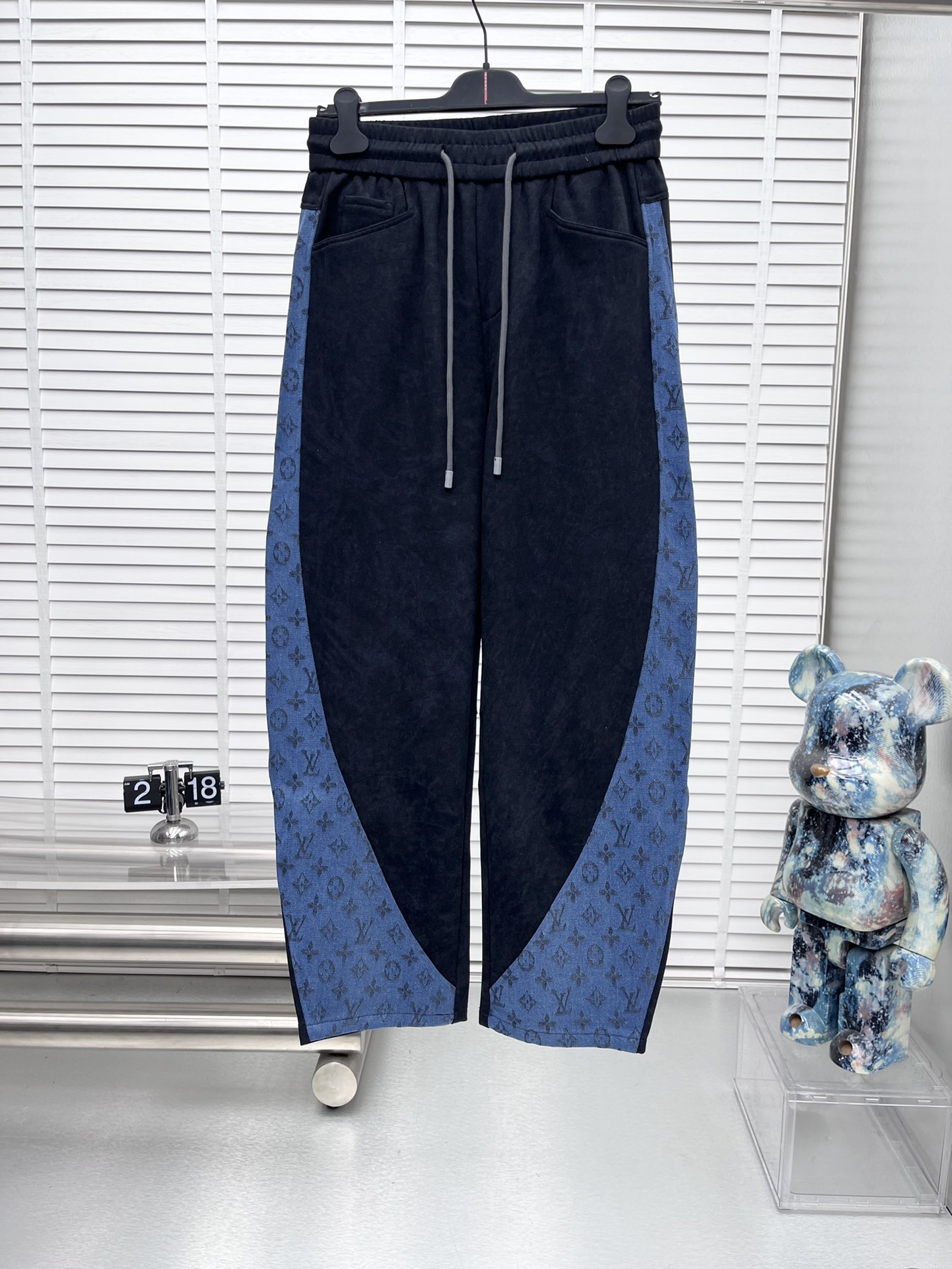 Louis Vuitton Basic Clothing M-xl