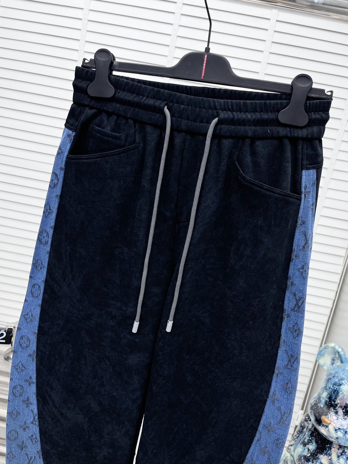 Louis Vuitton Basic Clothing M-xl