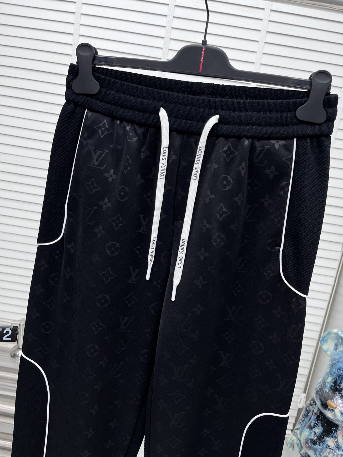 Louis Vuitton Basic Clothing M-xl