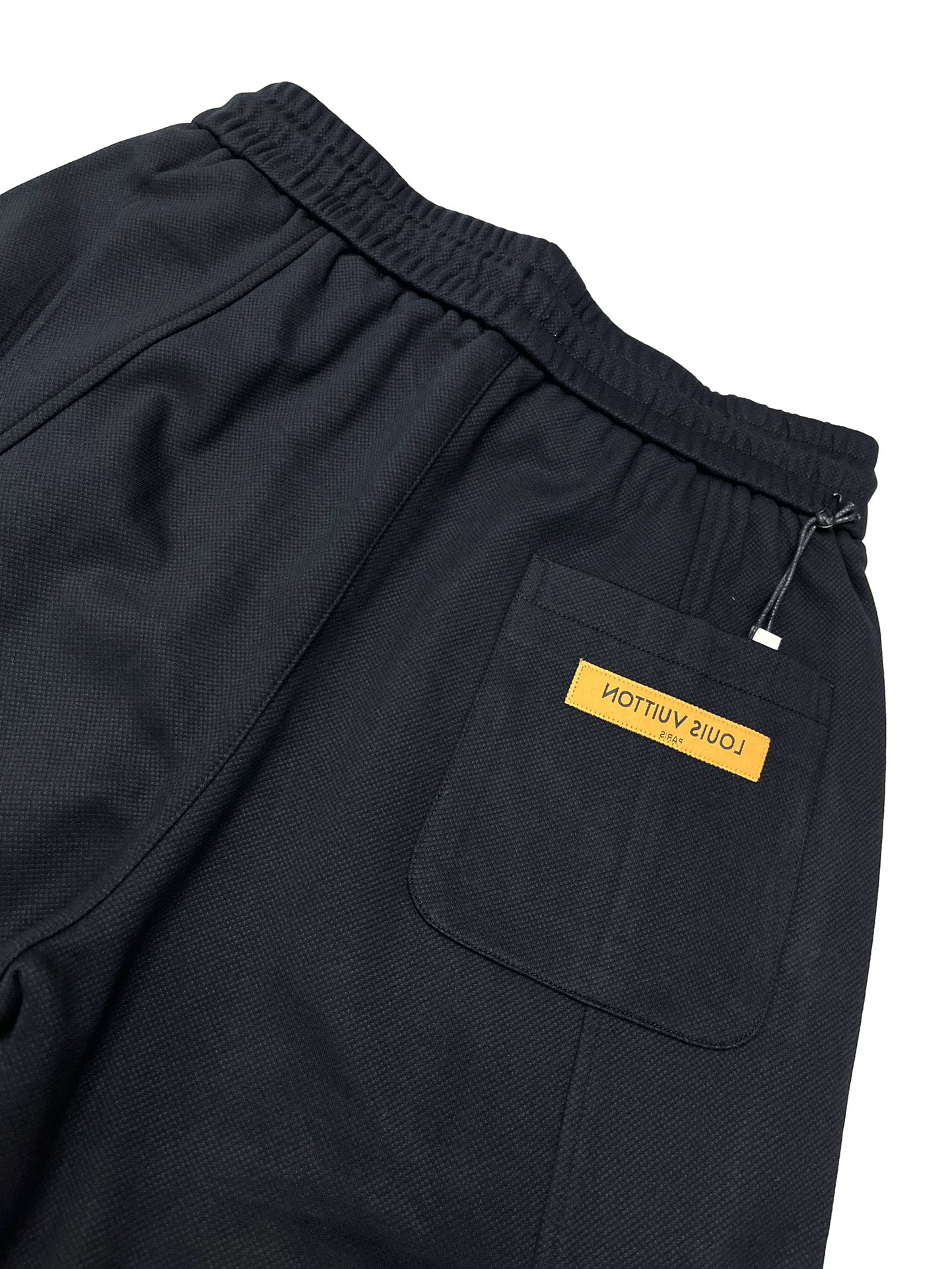 Louis Vuitton Basic Clothing M-l-xl
