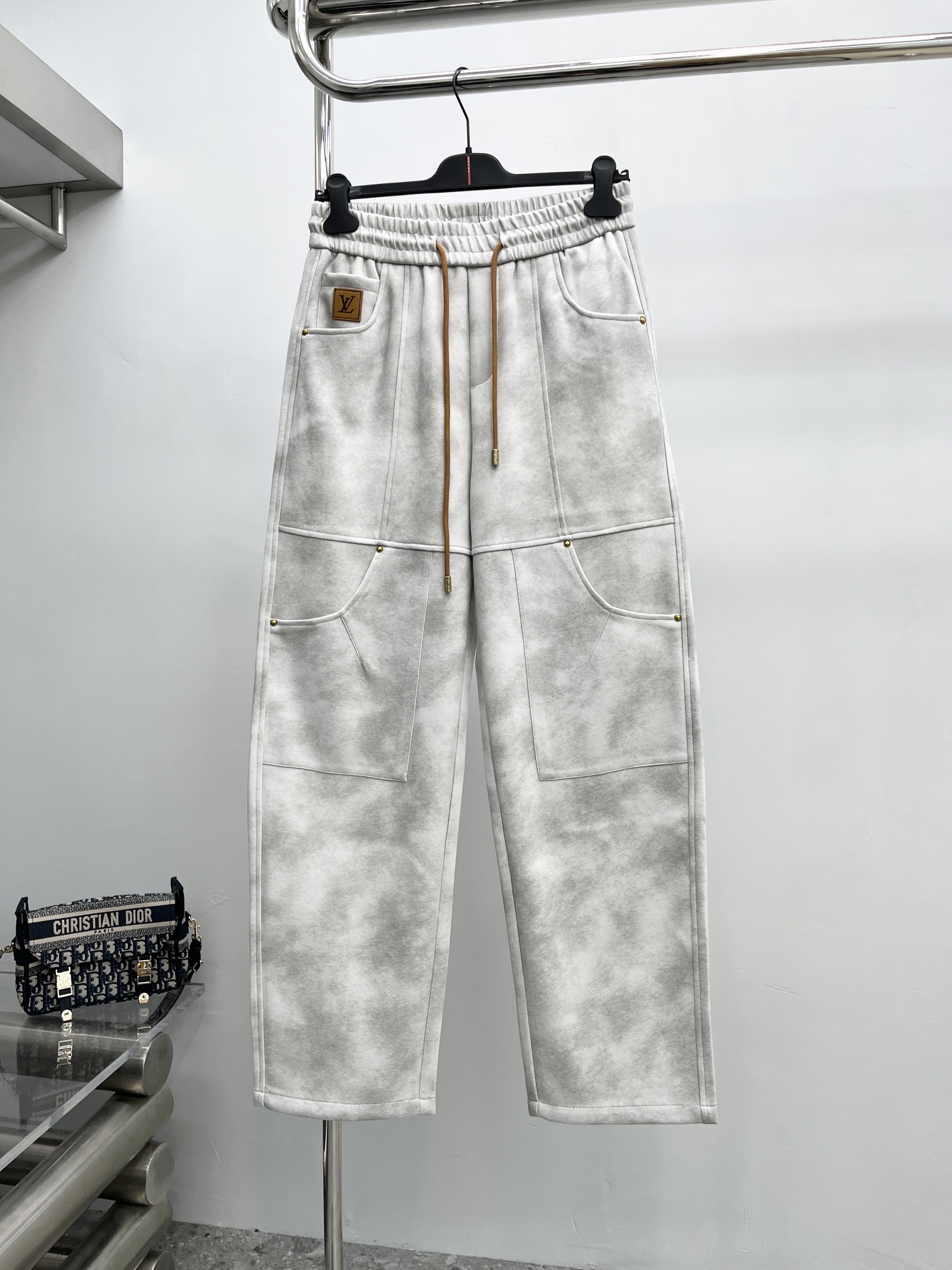 Louis Vuitton Basic Clothing M-xl