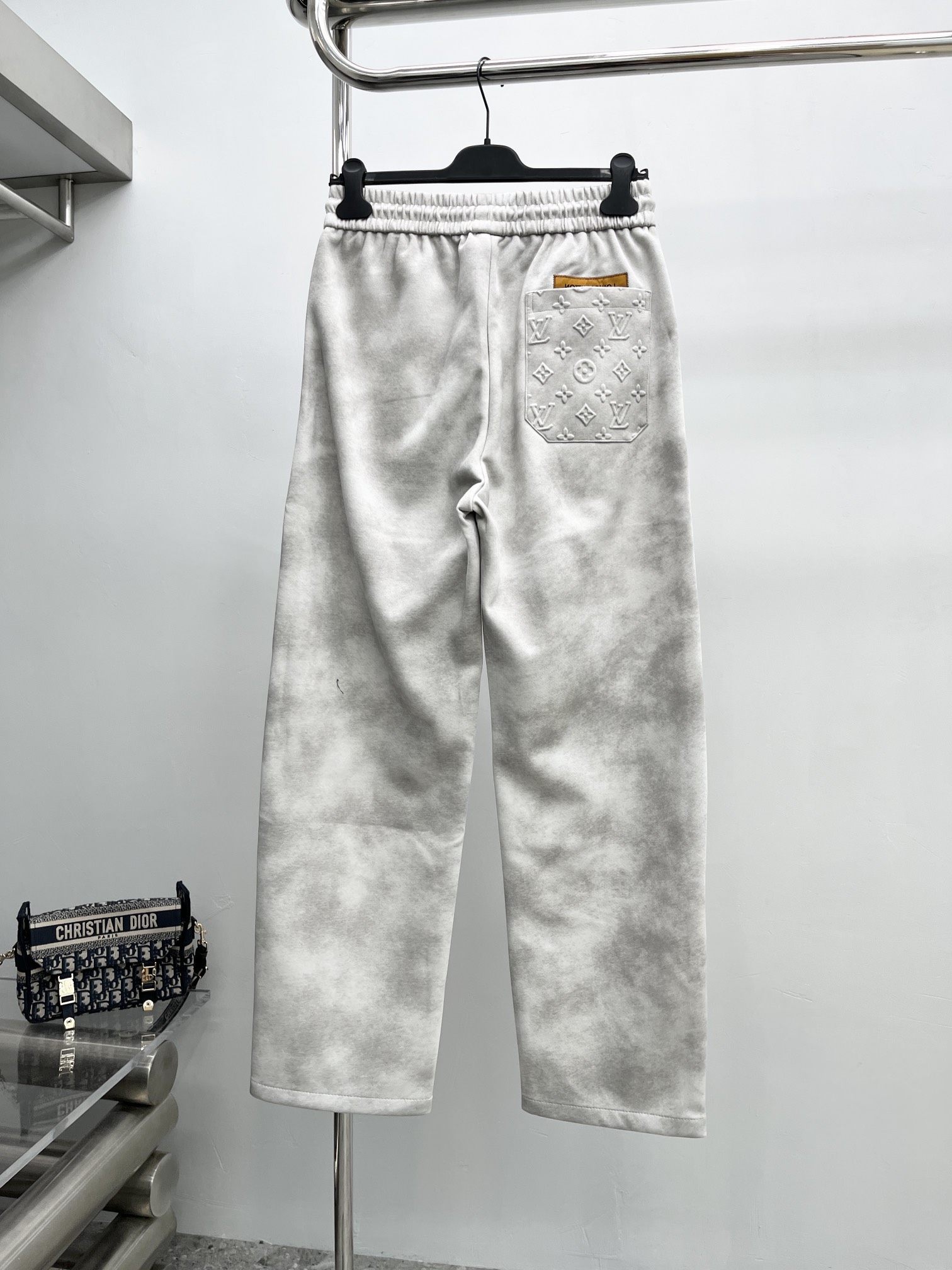 Louis Vuitton Basic Clothing M-xl