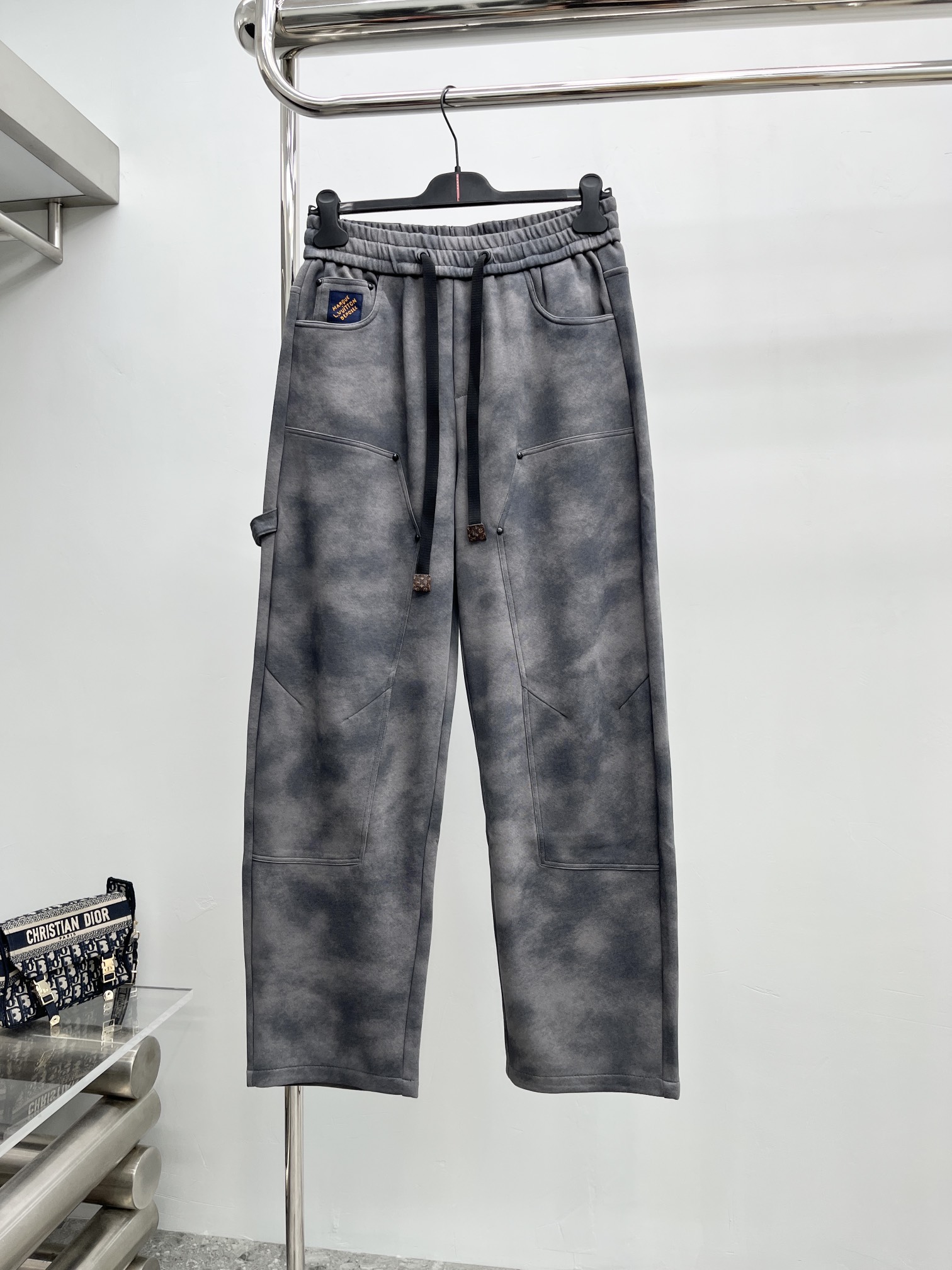 Louis Vuitton Basic Clothing M-xl