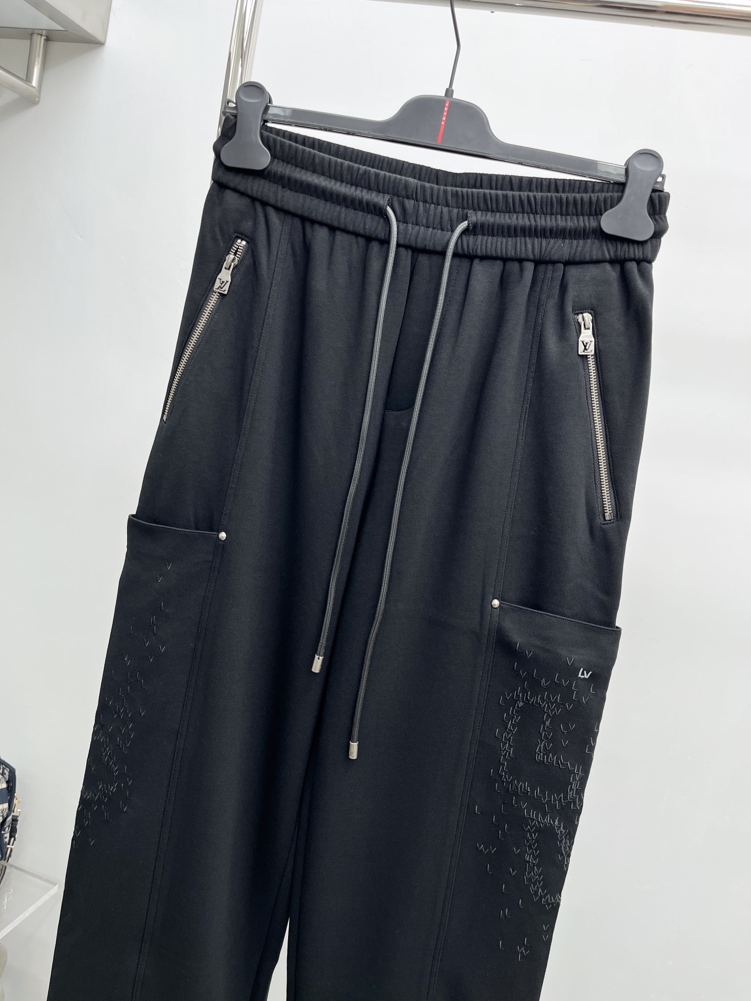 Louis Vuitton Basic Clothing M-xl