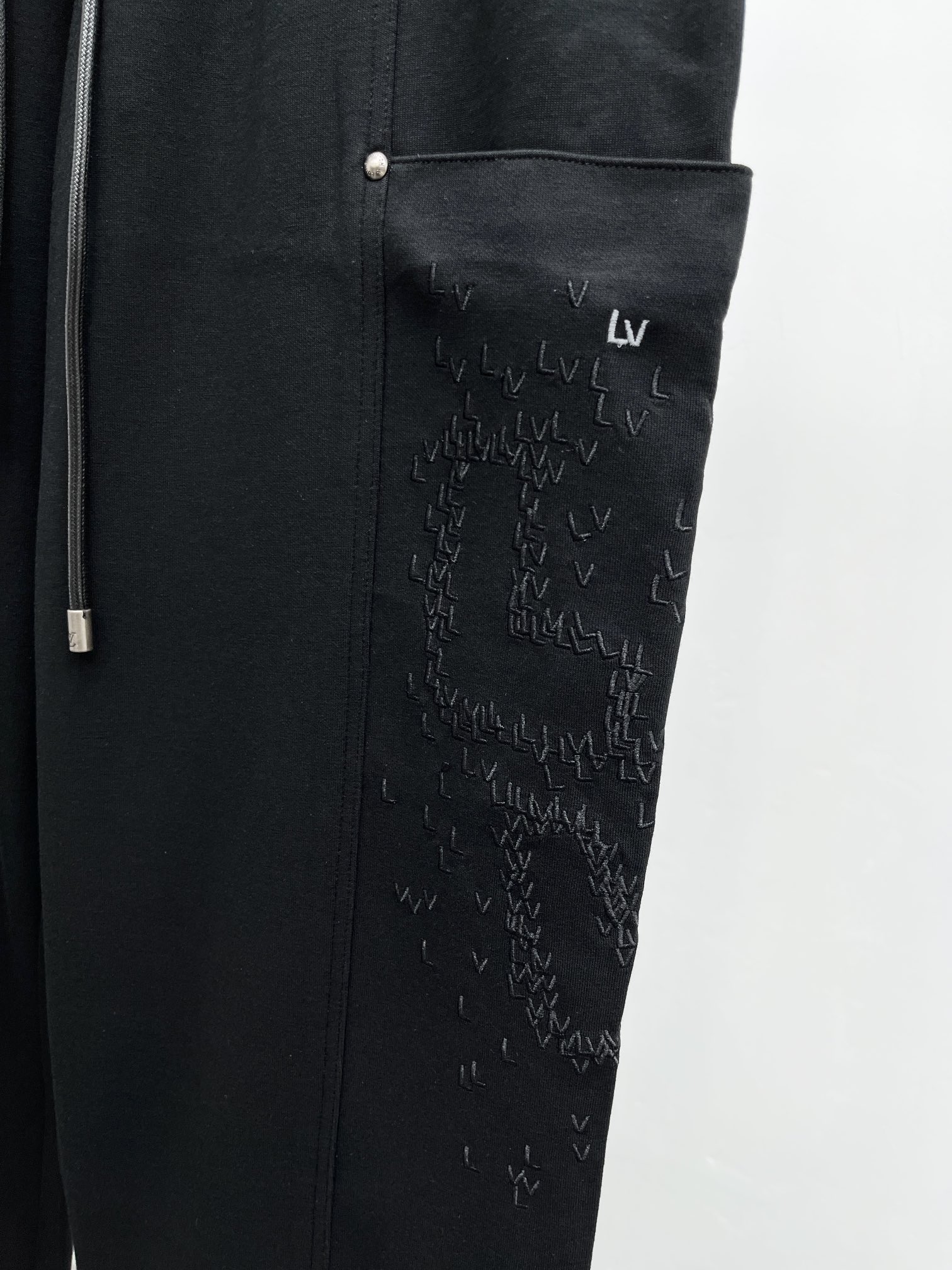 Louis Vuitton Basic Clothing M-xl