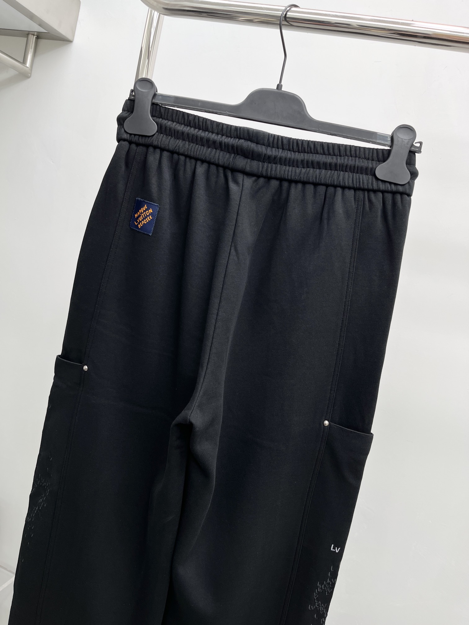 Louis Vuitton Basic Clothing M-xl