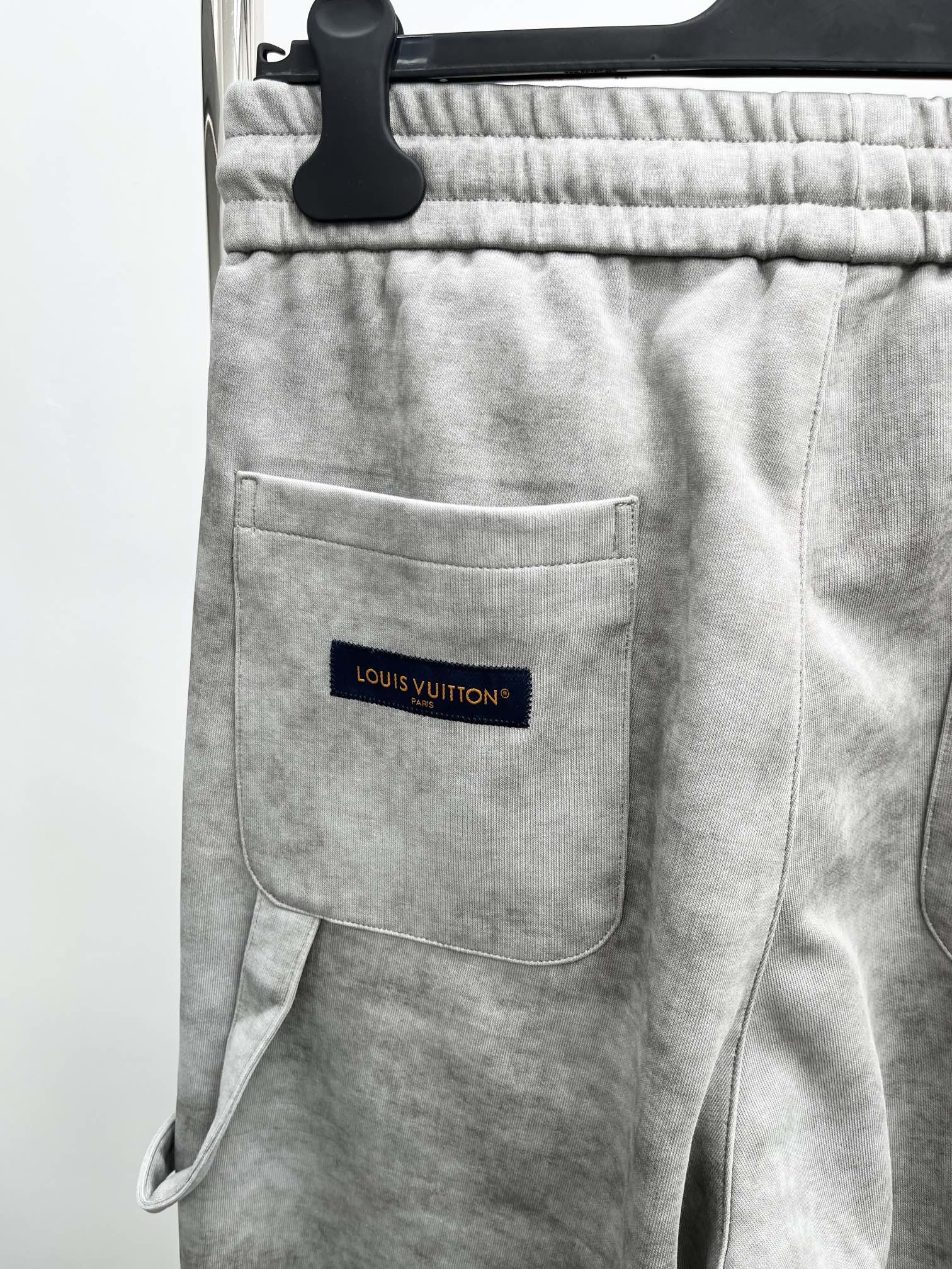 Louis Vuitton Basic Clothing M-xl