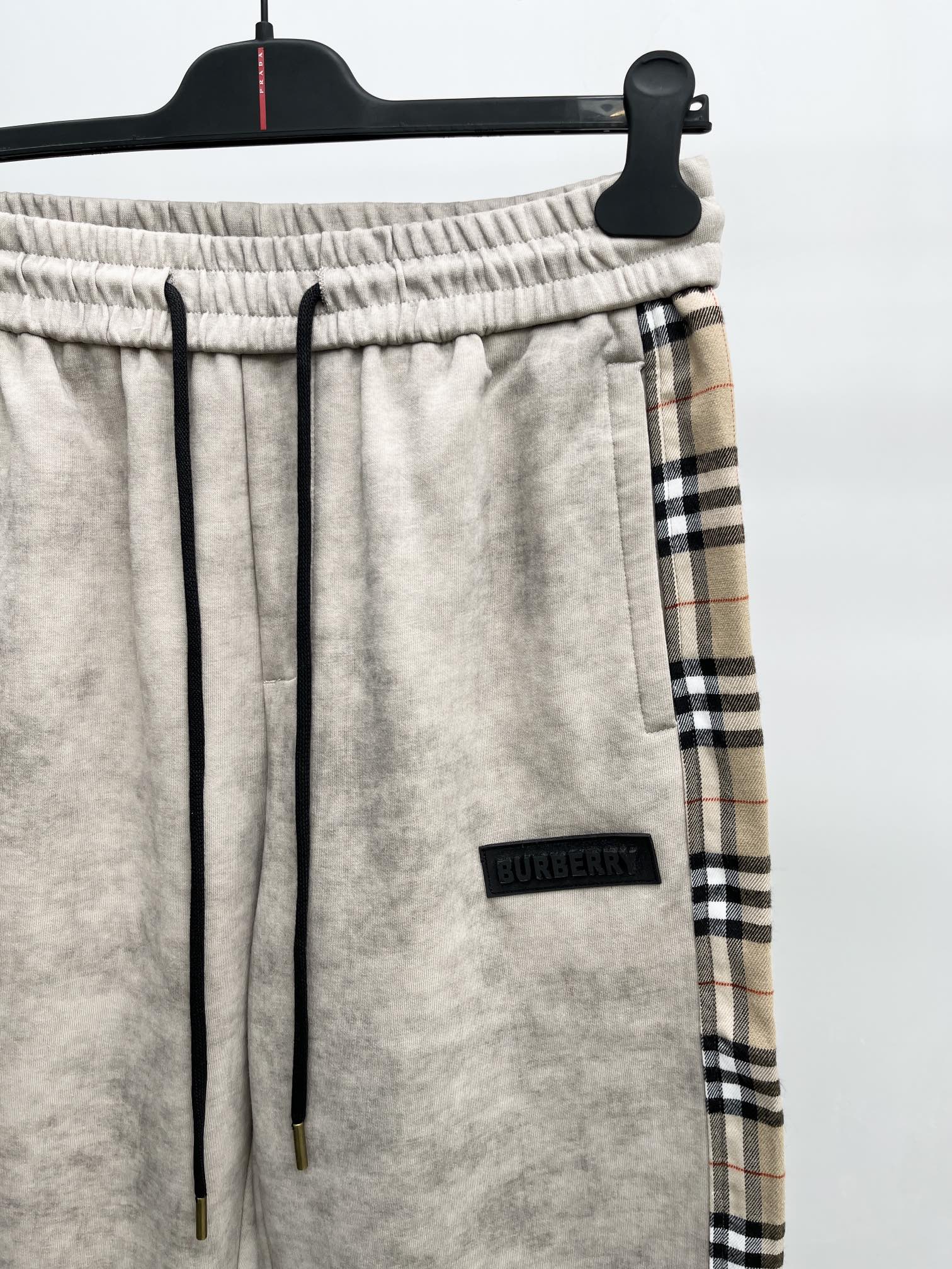 Burberry Basic Clothing M-xl