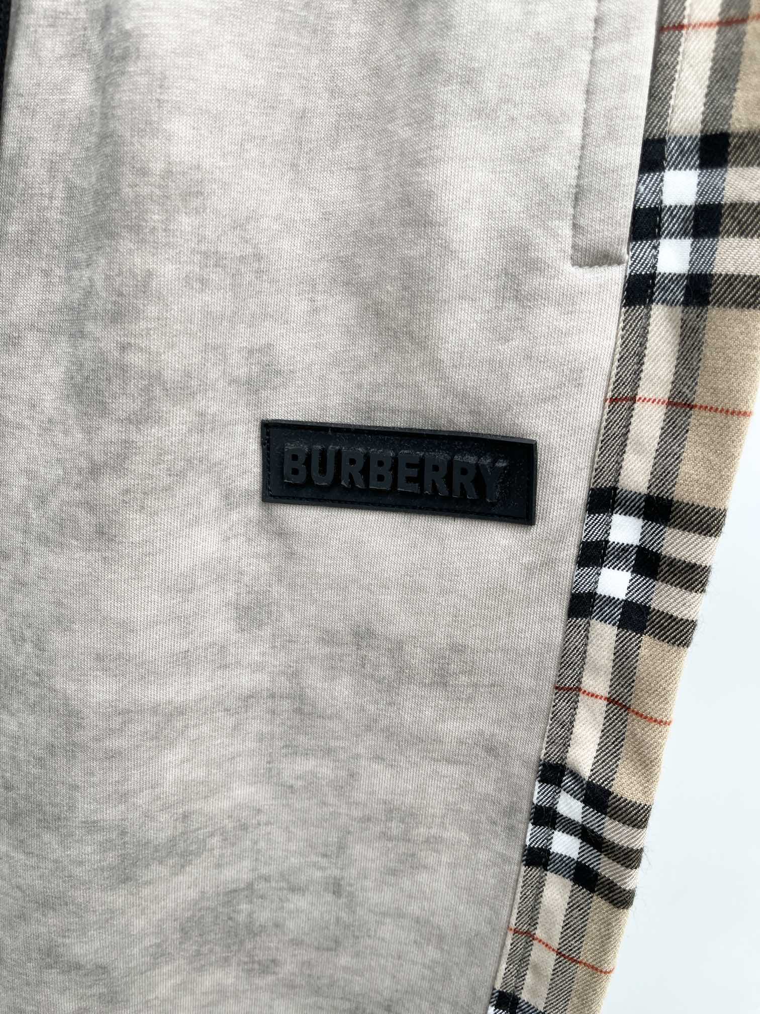 Burberry Basic Clothing M-xl