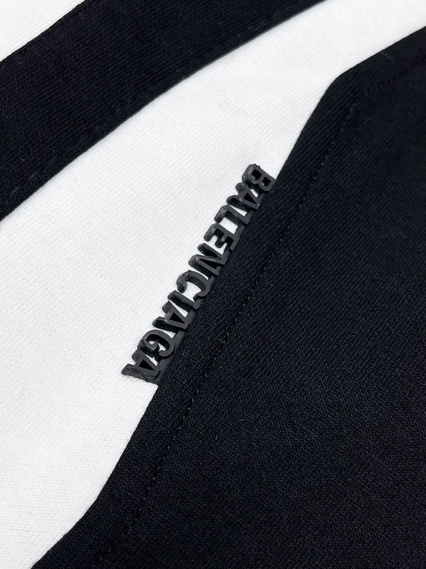 Balenciaga Basic Clothing M-l-xl