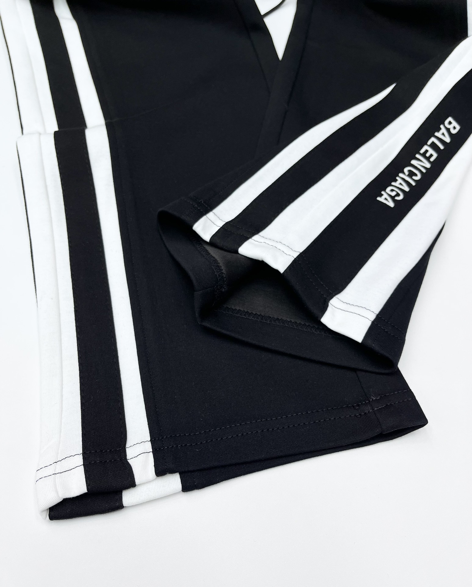 Balenciaga Basic Clothing M-l-xl