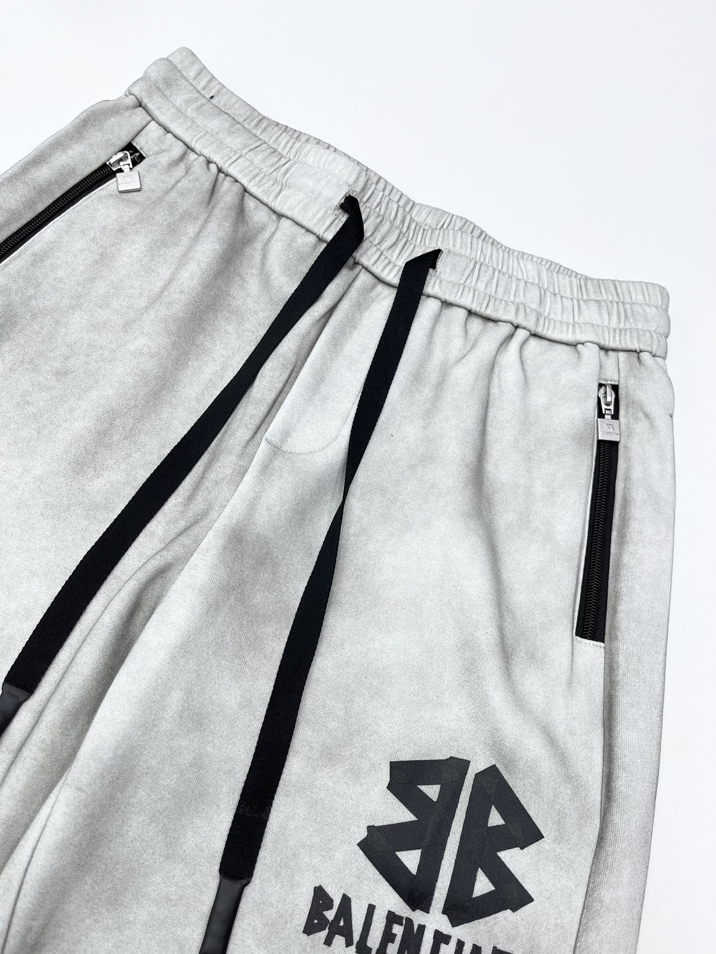 Balenciaga Basic Clothing M-l-xl