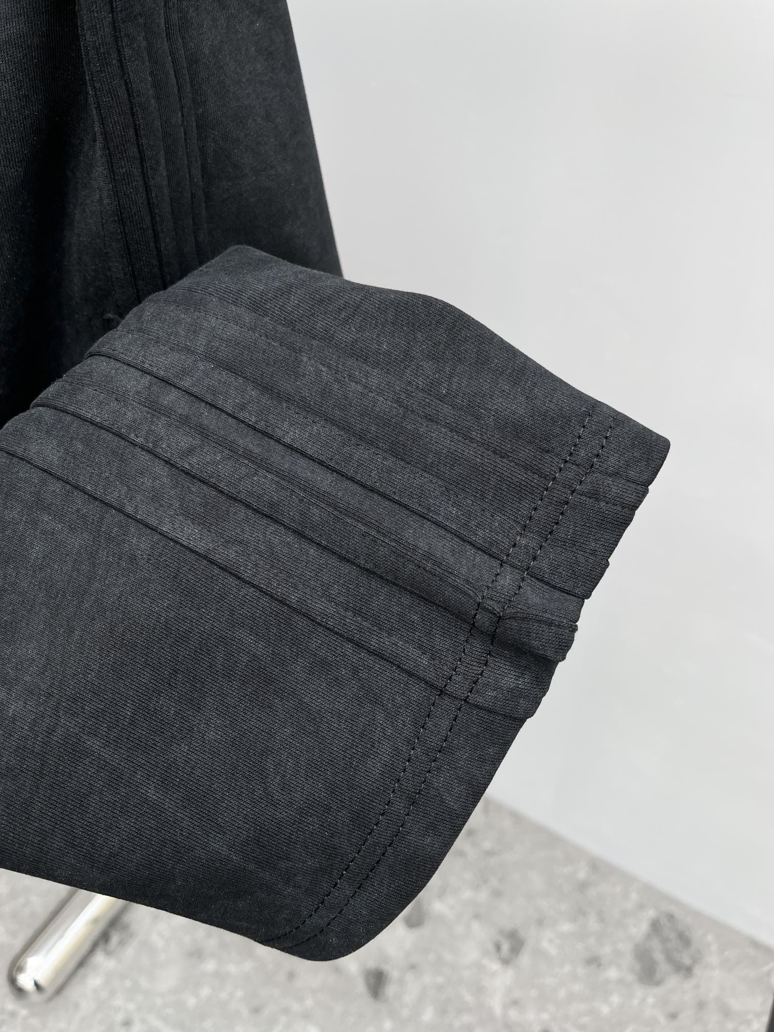 Balenciaga Basic Clothing M-l-xl