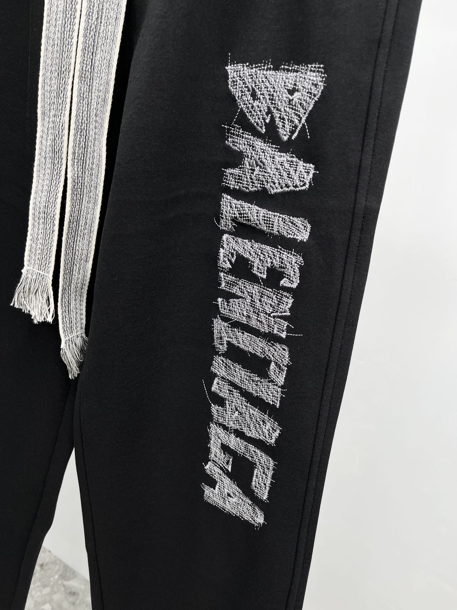 Balenciaga Basic Clothing M-l-xl