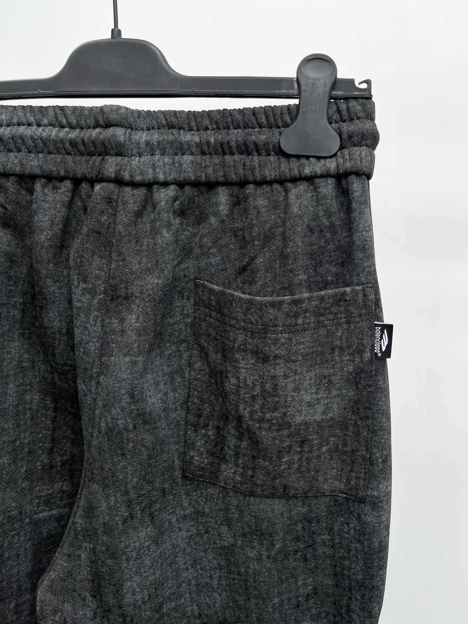 Balenciaga Basic Clothing M-l-xl